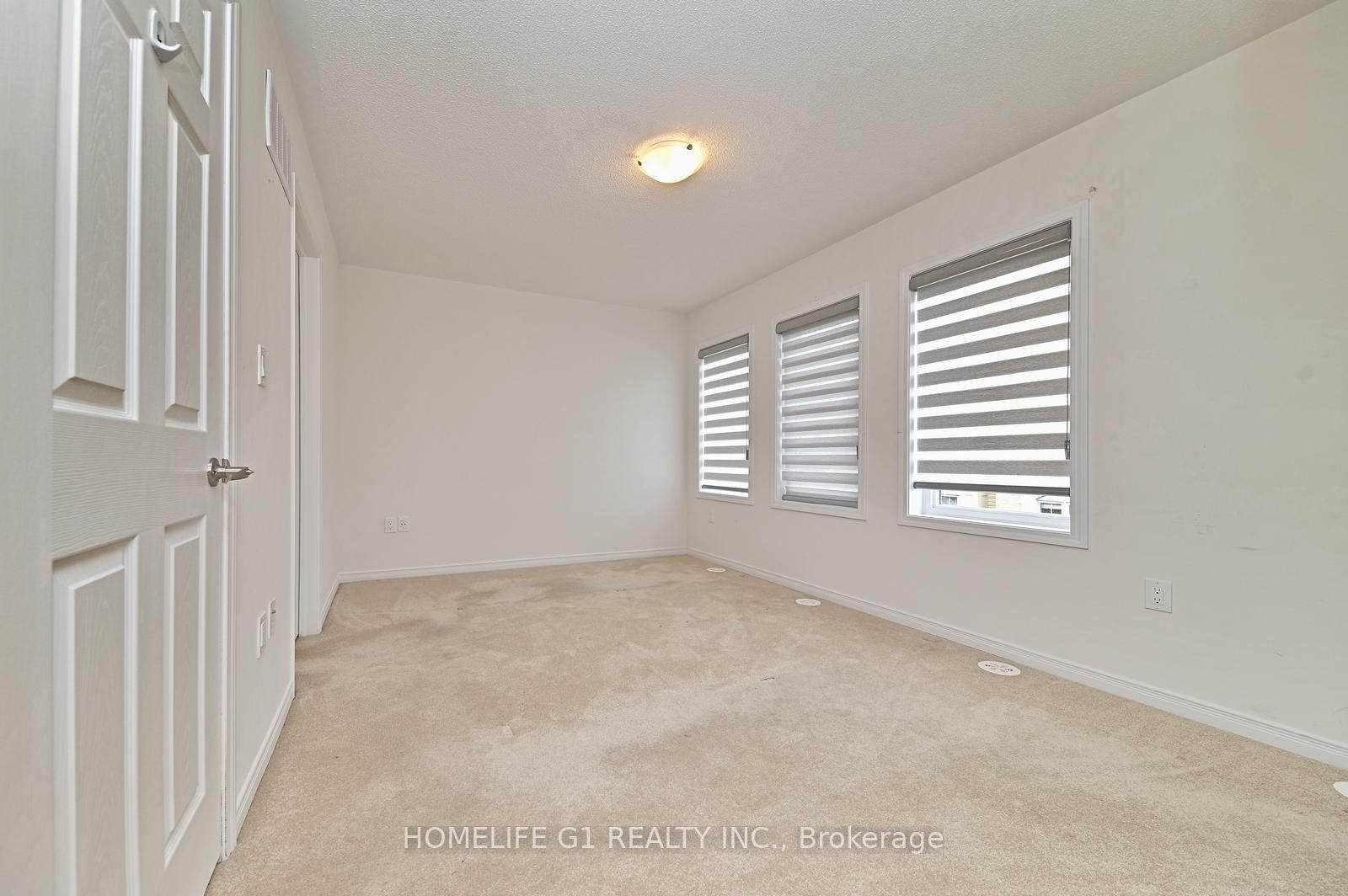 2605 Magdalen Path, #3