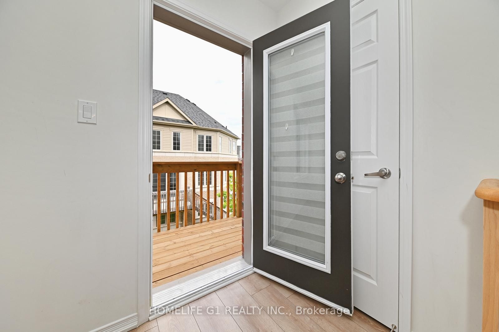 2605 Magdalen Path, #3