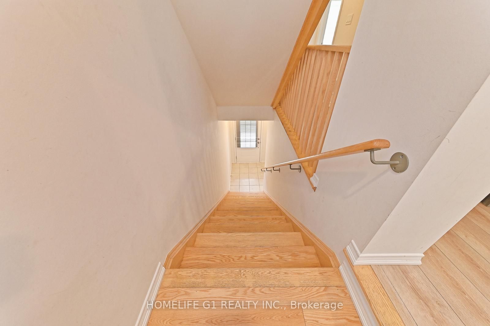2605 Magdalen Path, #3