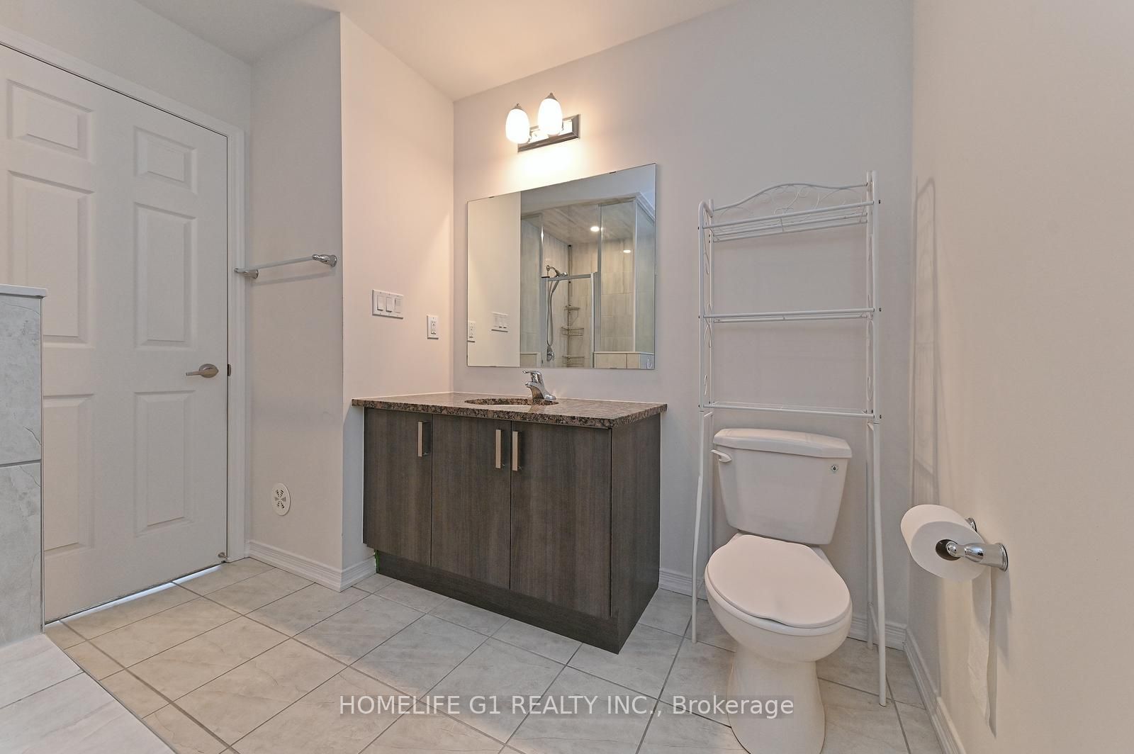 2605 Magdalen Path, #3