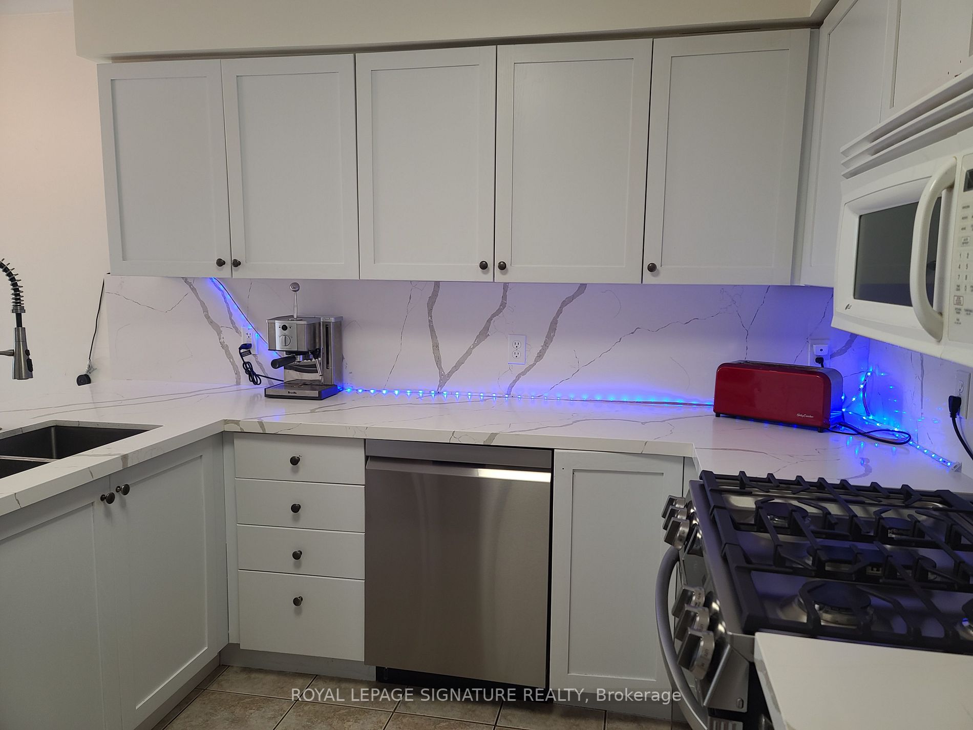 10 Harmer Dr