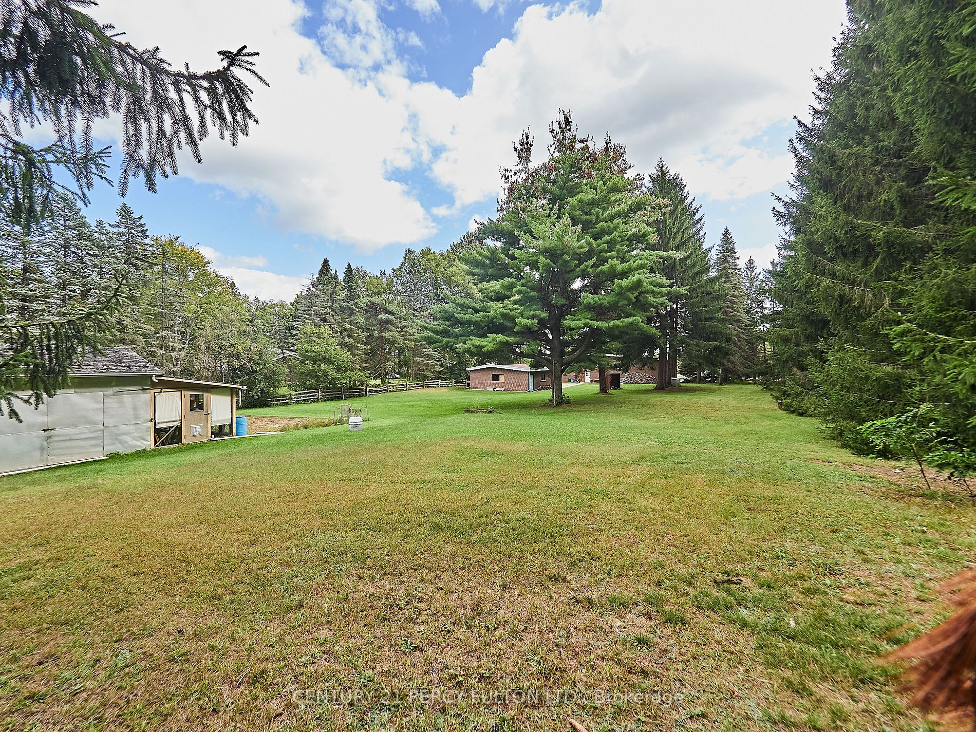 474 Taunton Road W