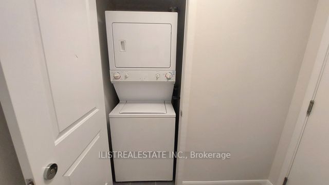 190 Borough Dr, #707
