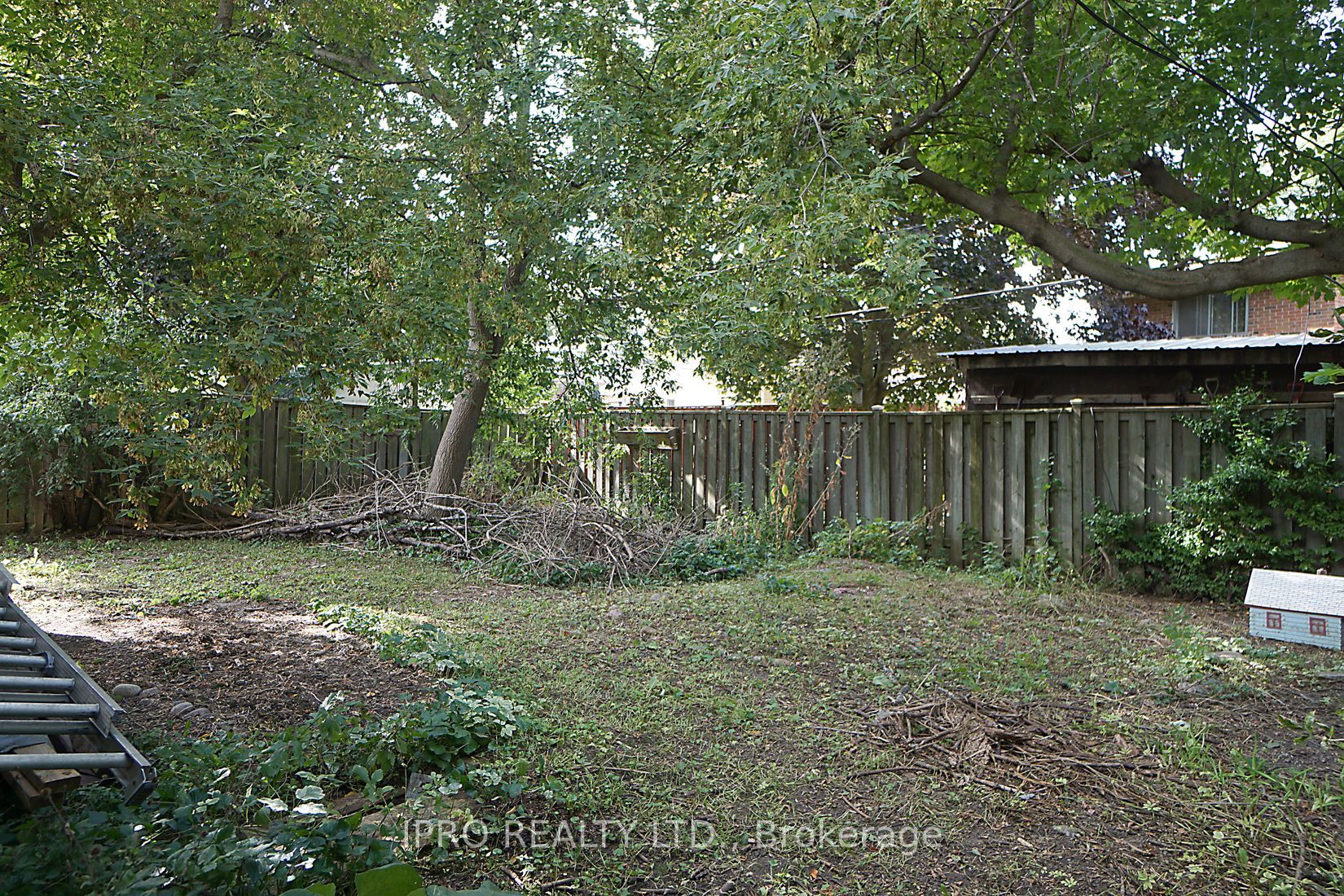 151 Clements Rd E