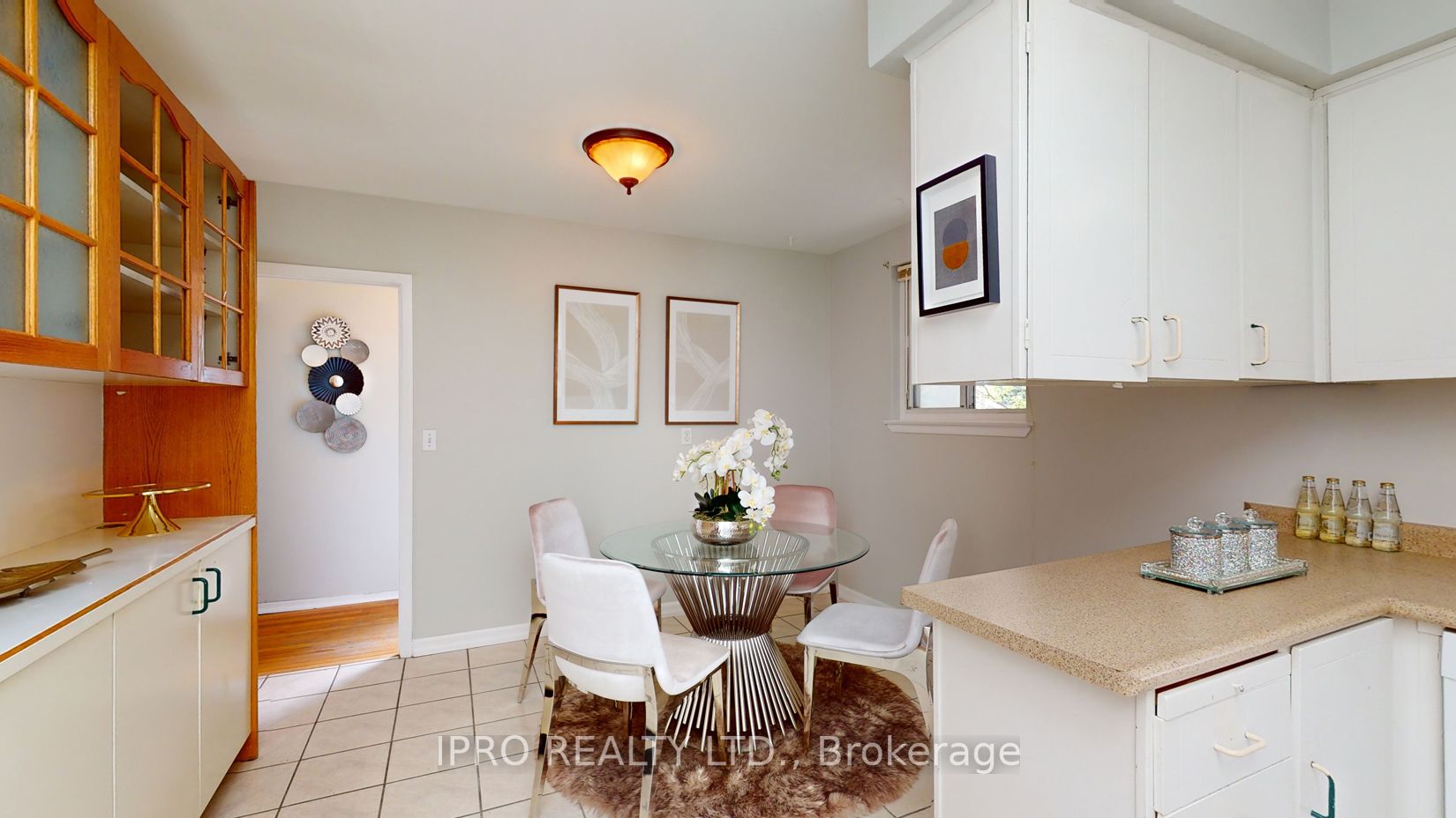 151 Clements Rd E