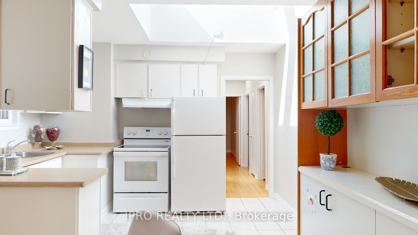 151 Clements Rd E