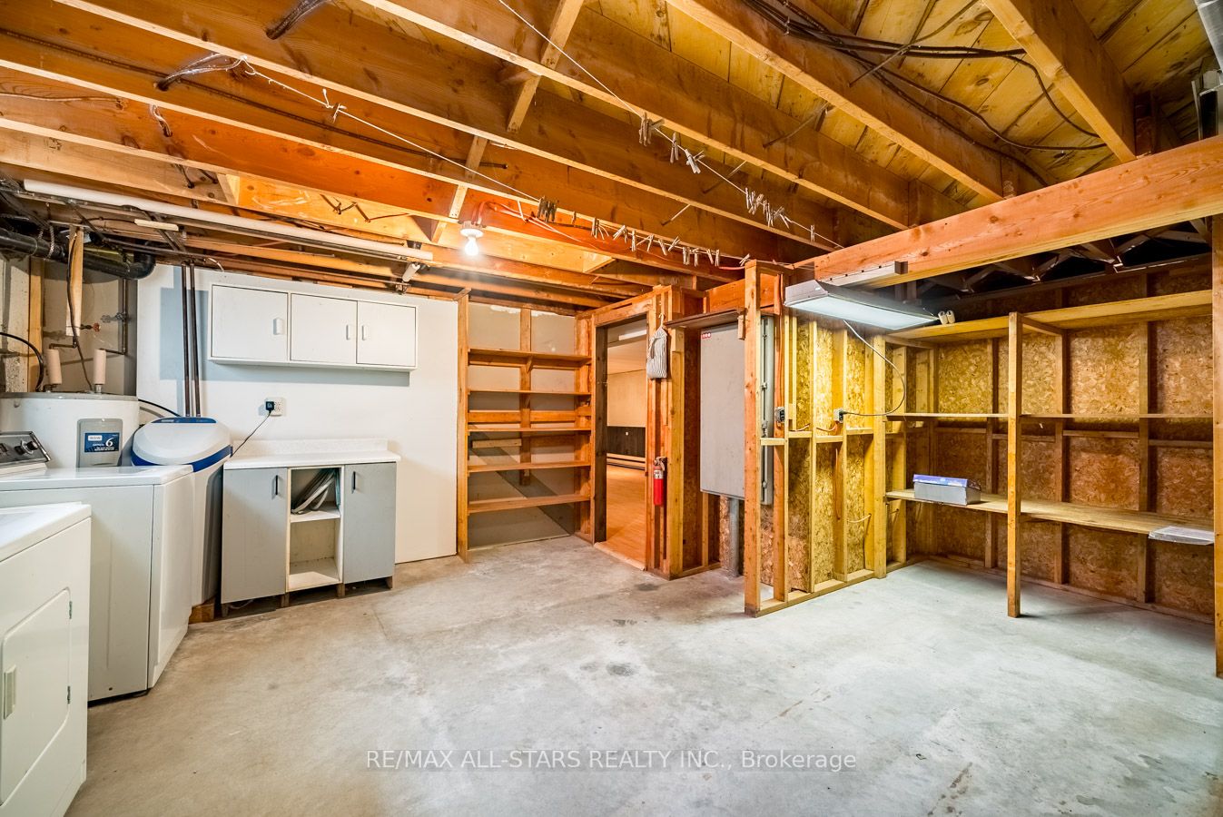 163 Summit Dr