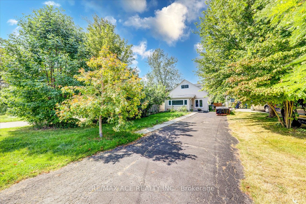 52 Galloway Rd