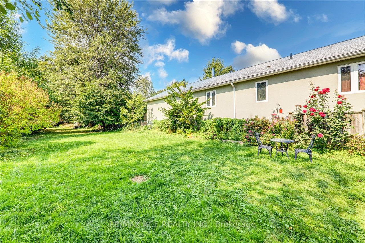 52 Galloway Rd