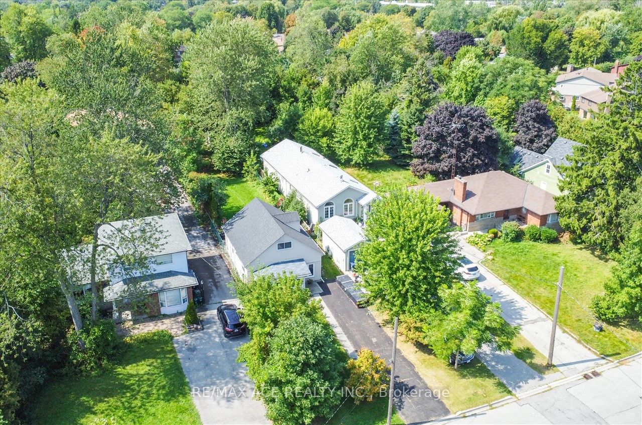 52 Galloway Rd