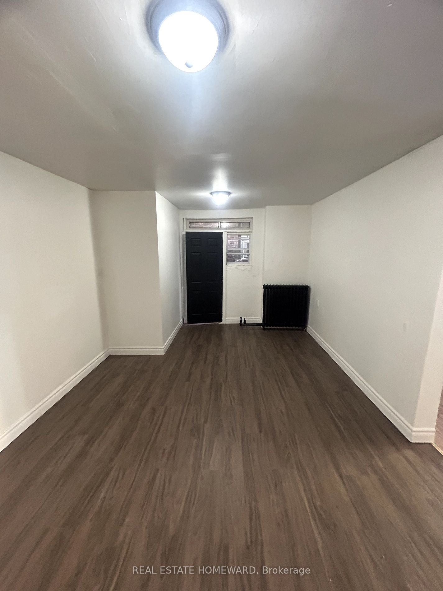1295 Gerrard St E, #1A