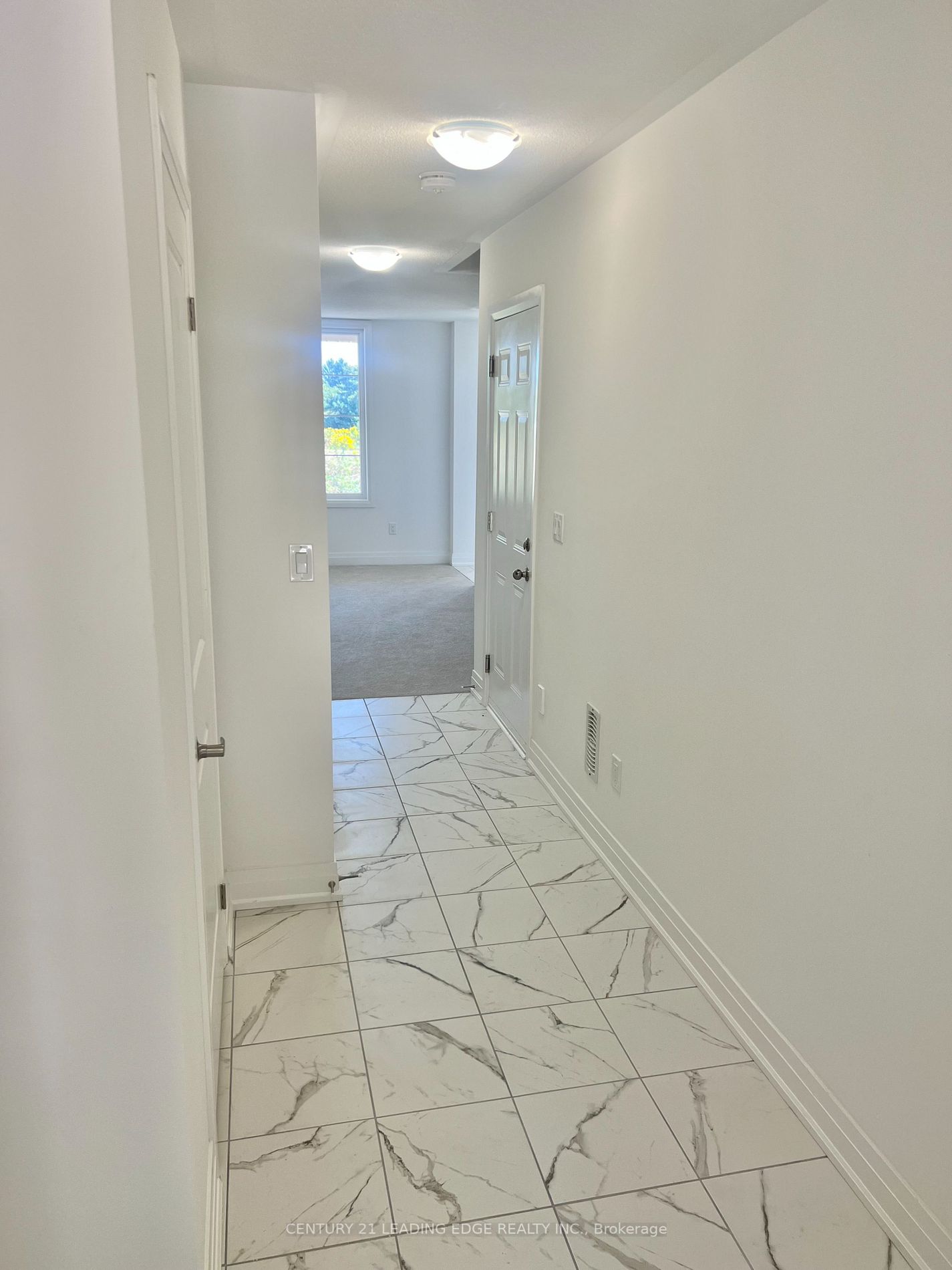 72 Waterside Way, #34