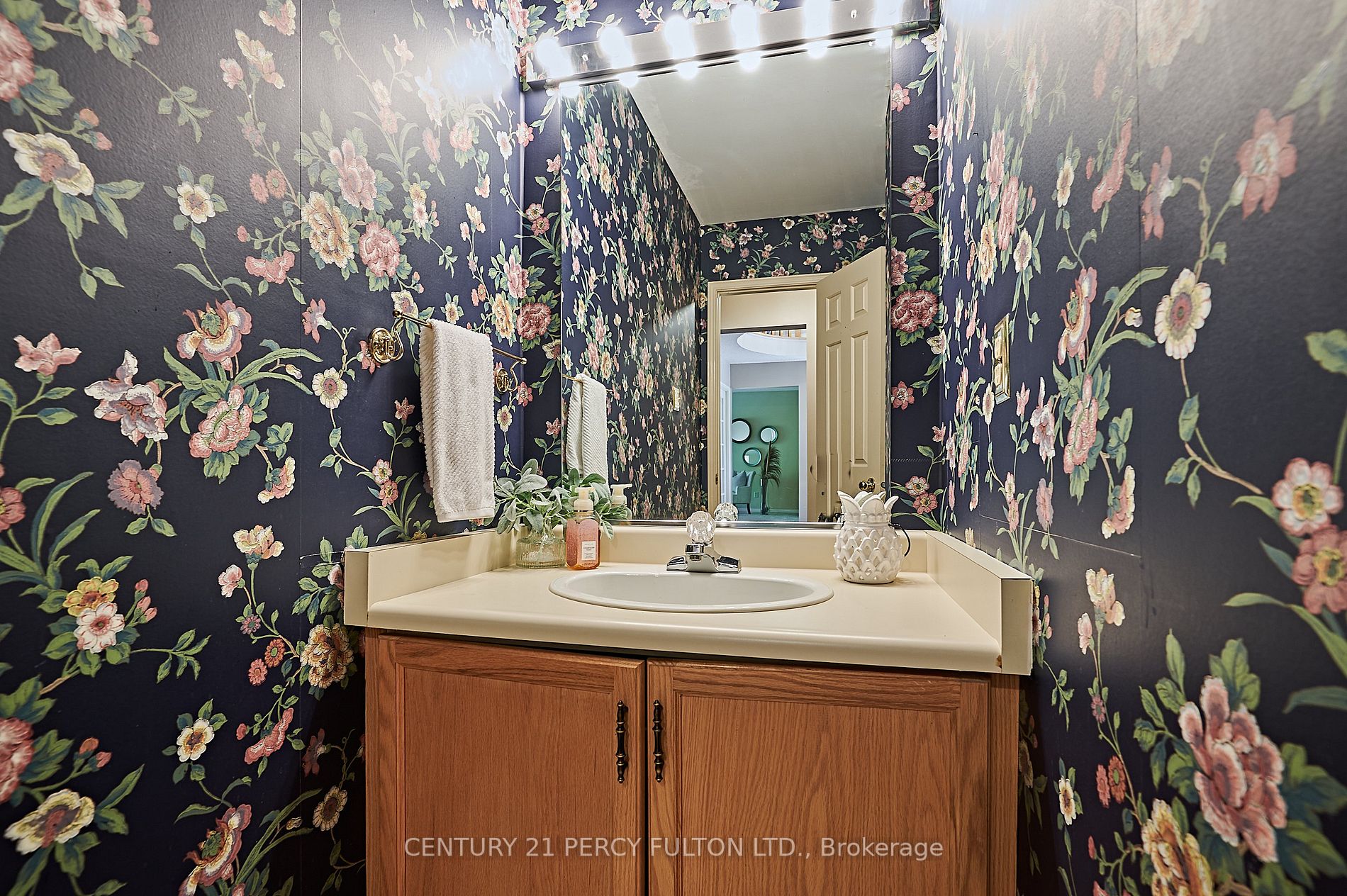 36 Milner Cres
