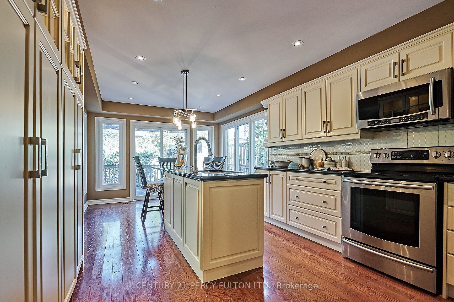 36 Milner Cres