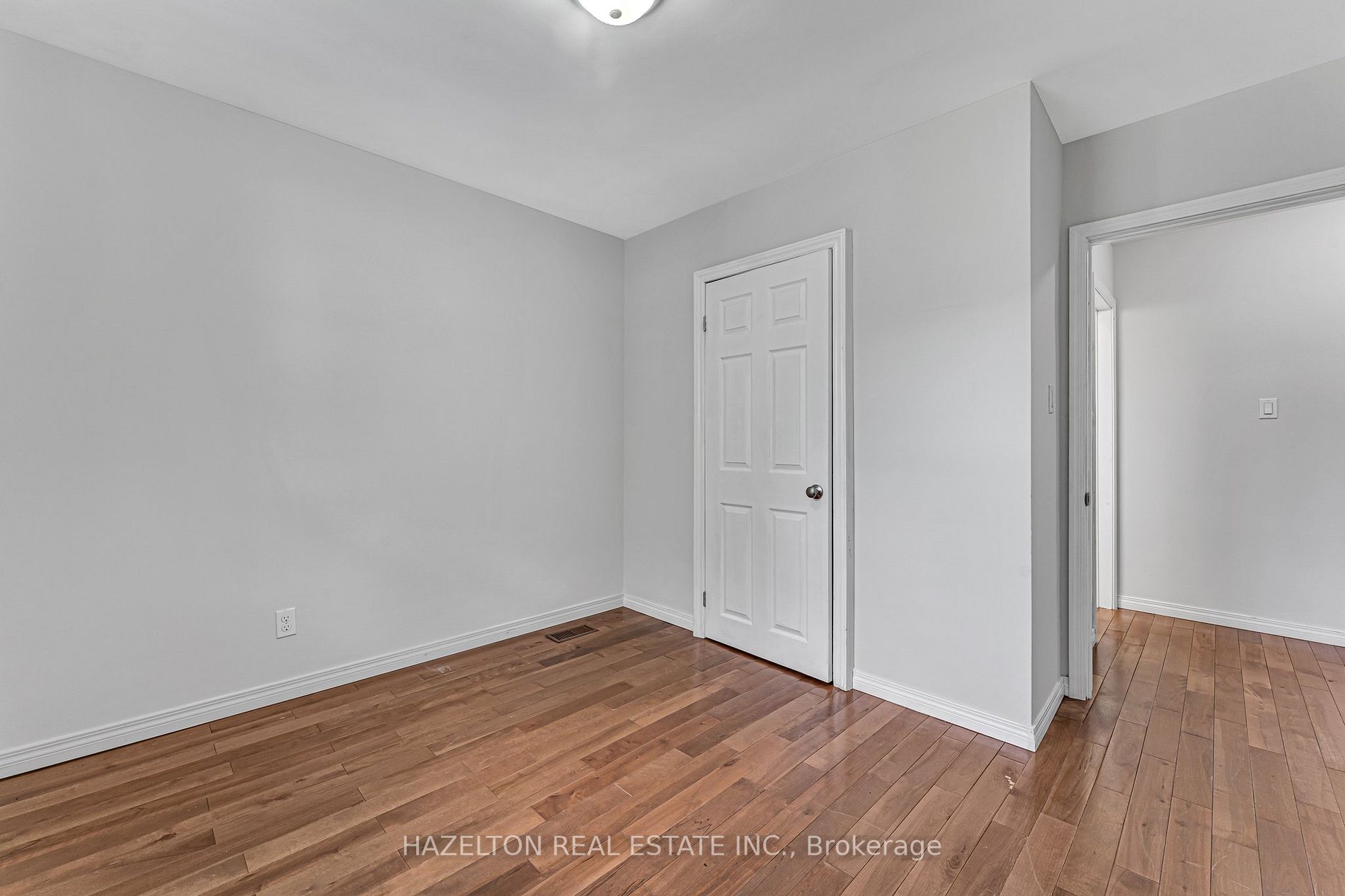 572 Montcalm Ave