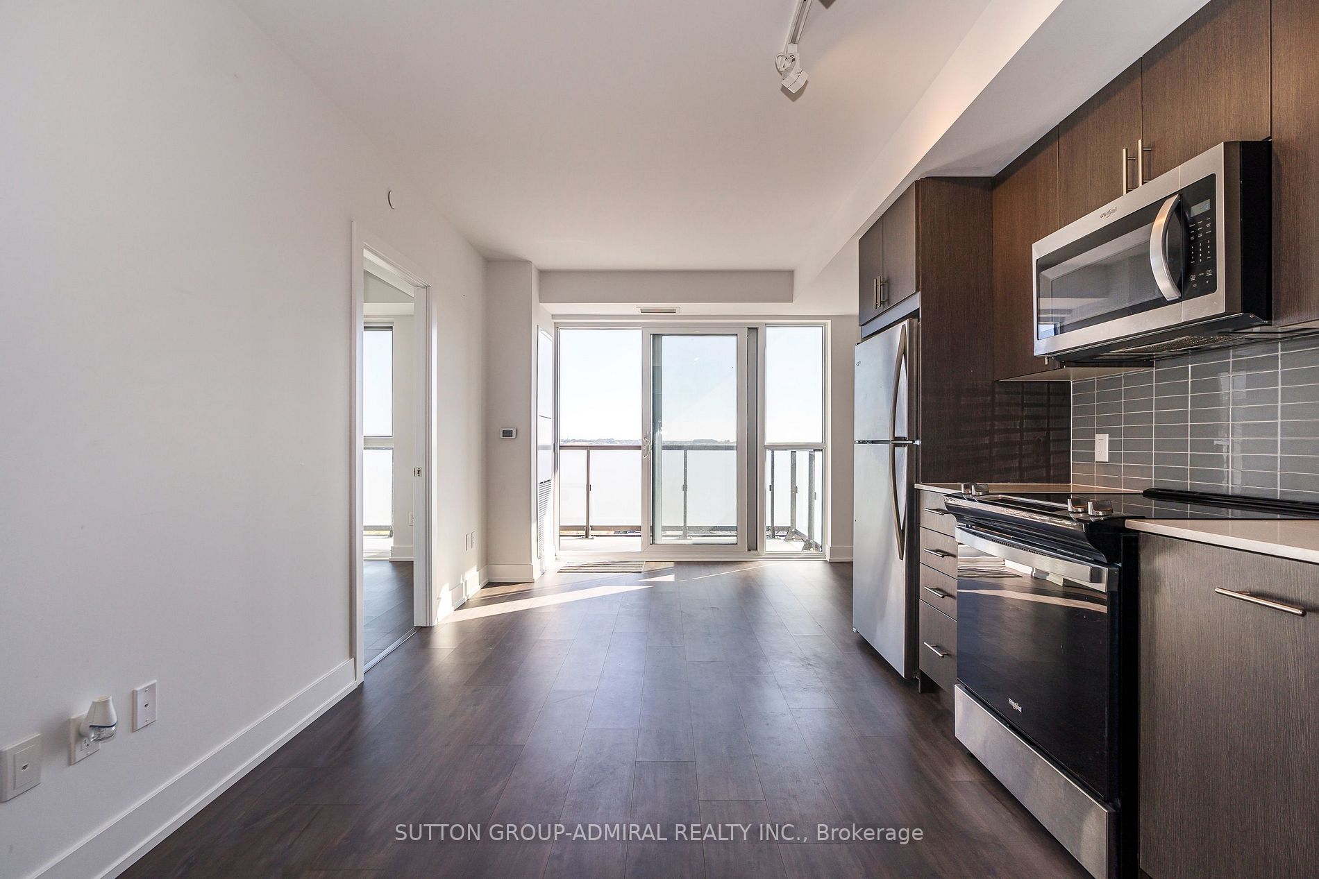2550 Simcoe St N, #1909