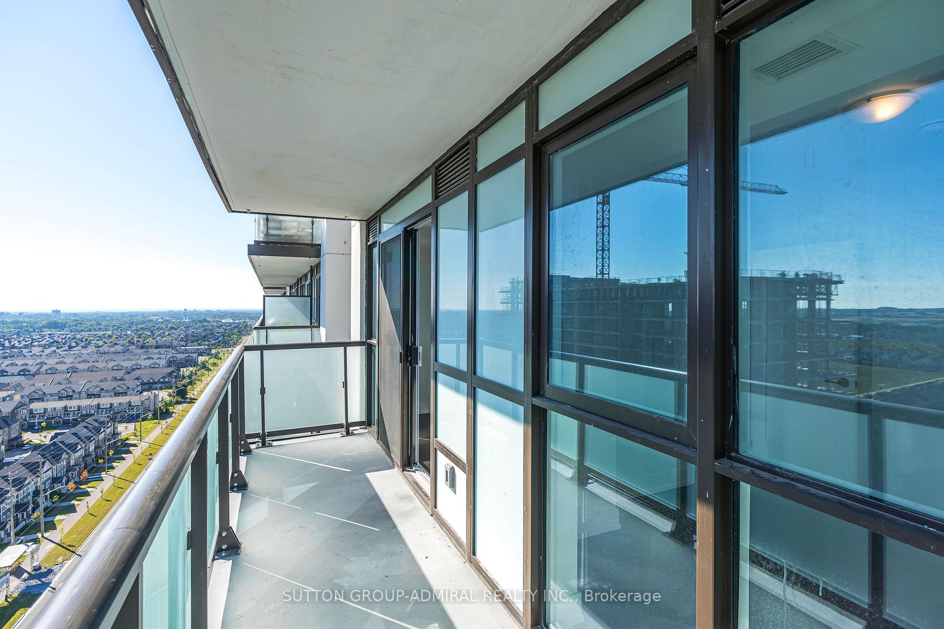 2550 Simcoe St N, #1909