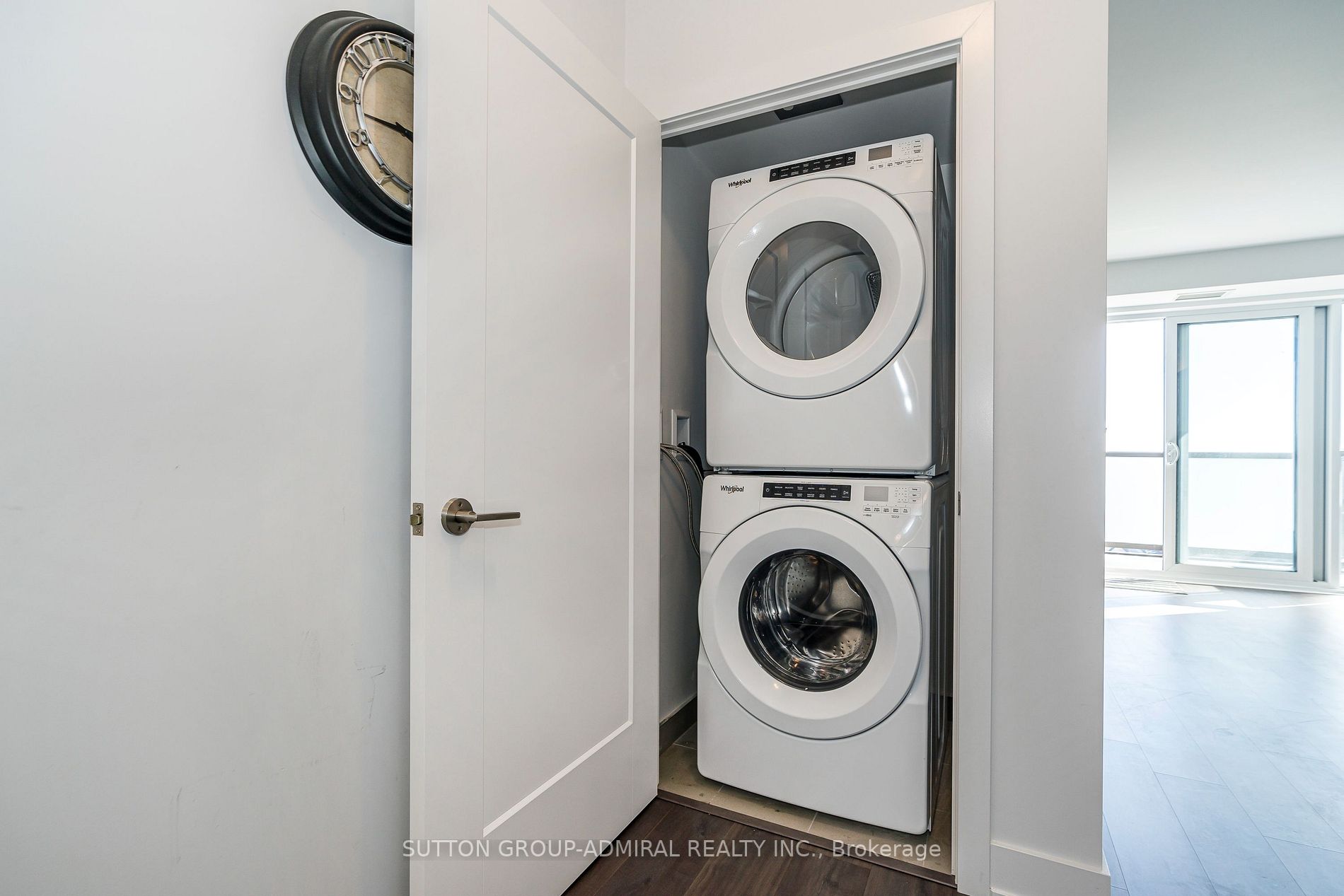 2550 Simcoe St N, #1909