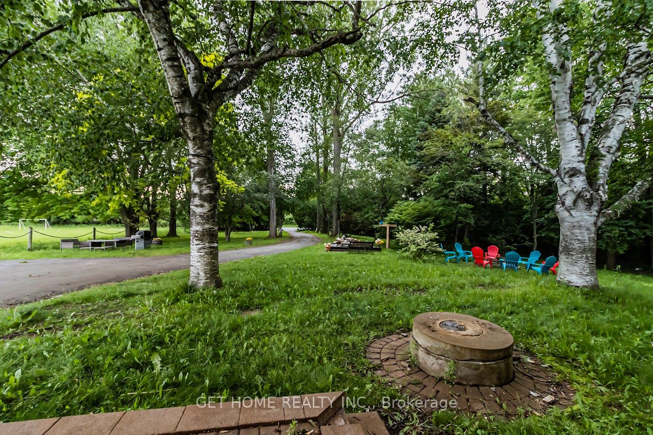 4475 Country Lane