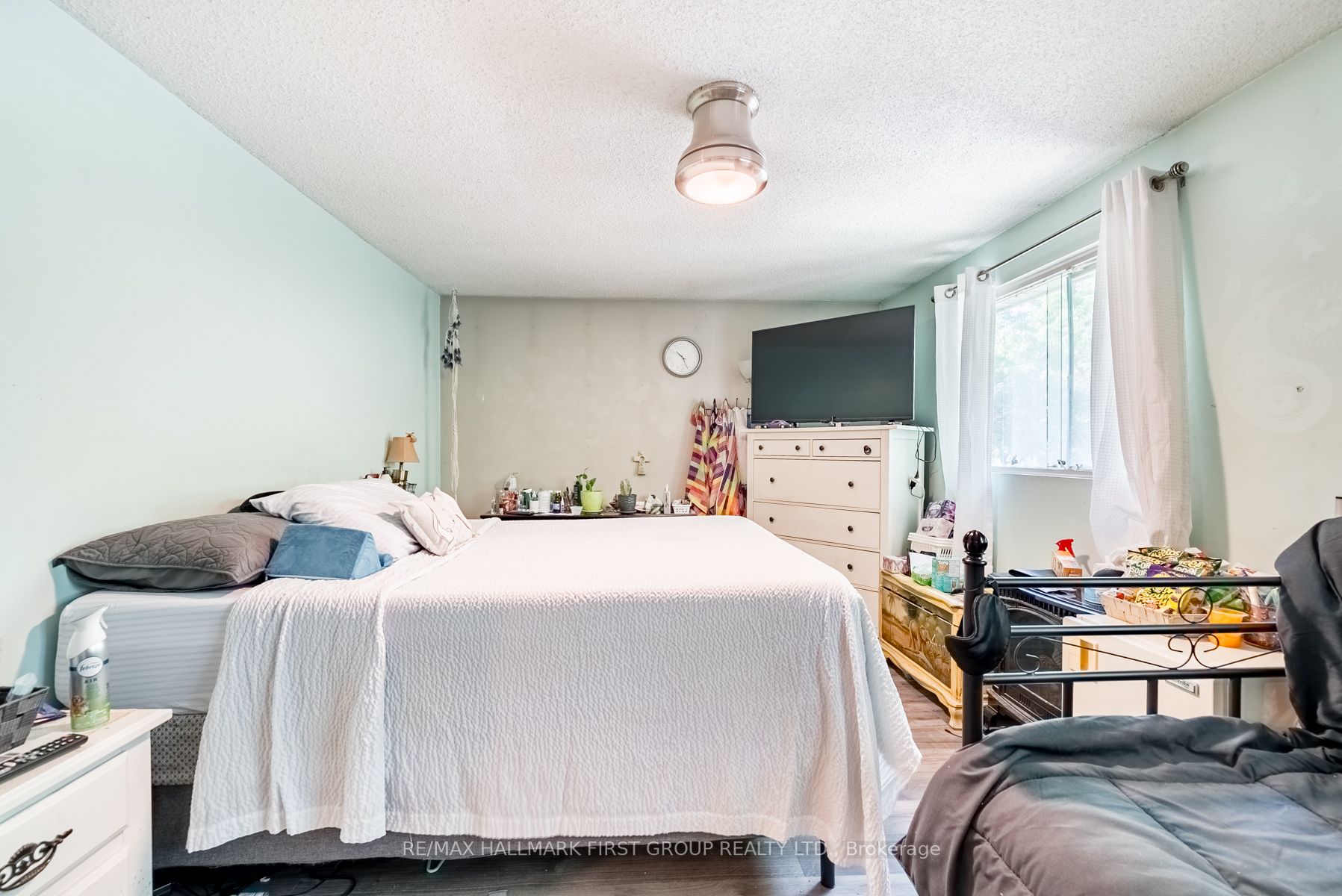 325 Rondeau Court