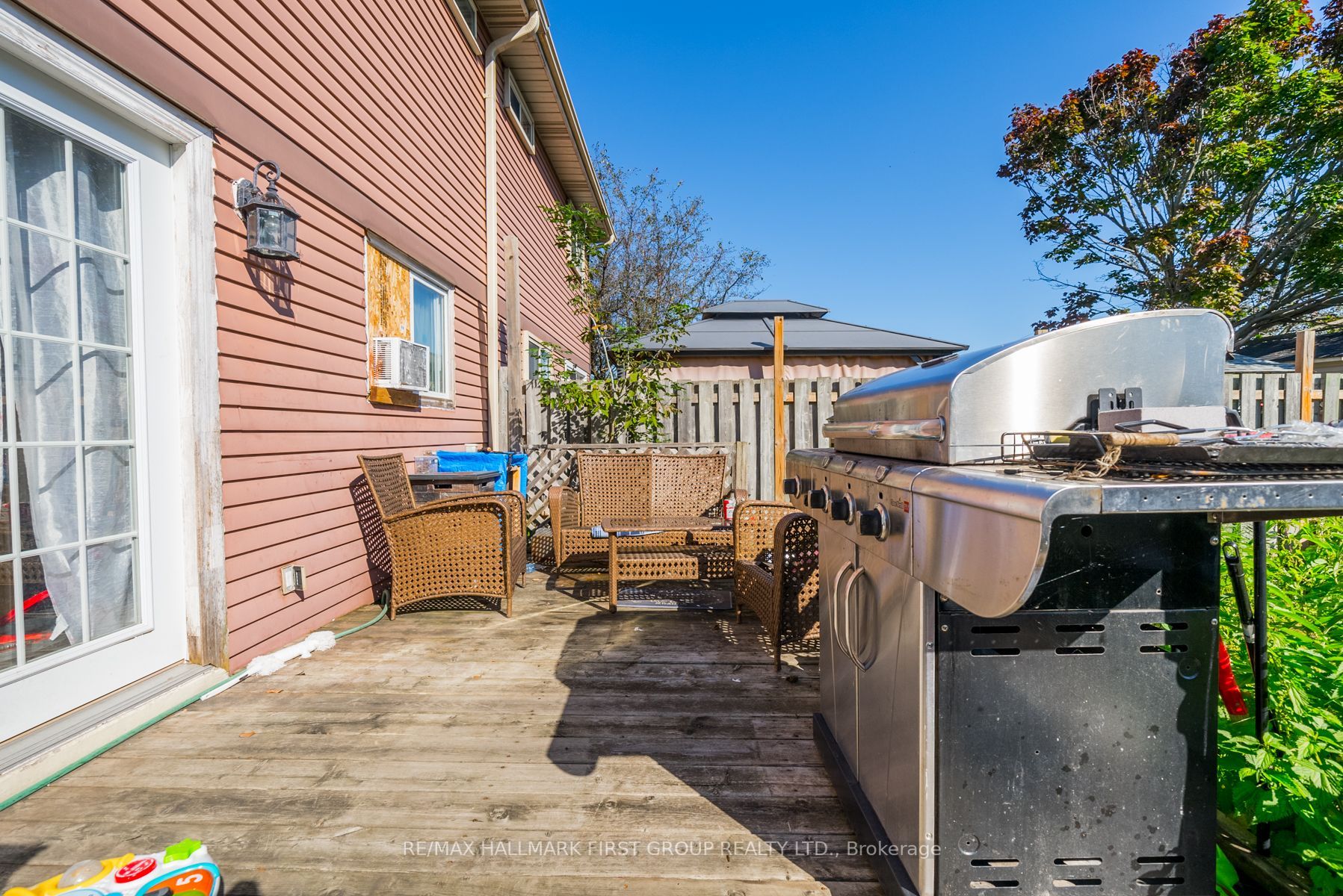 325 Rondeau Court