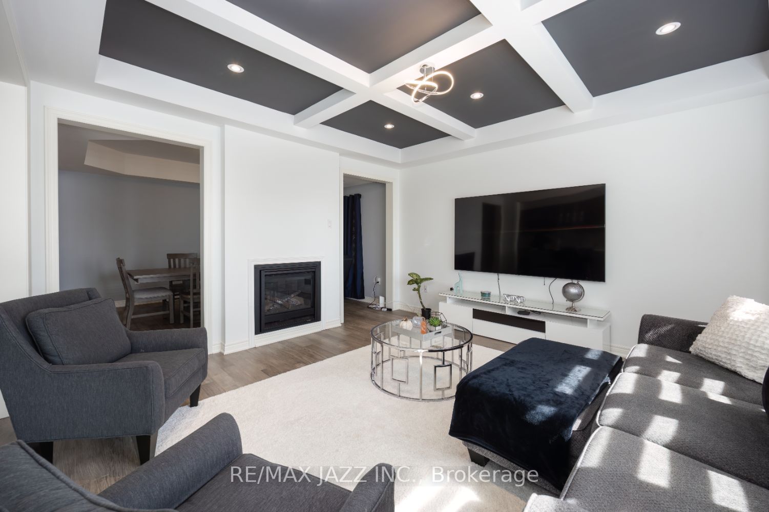 131 Courtney St