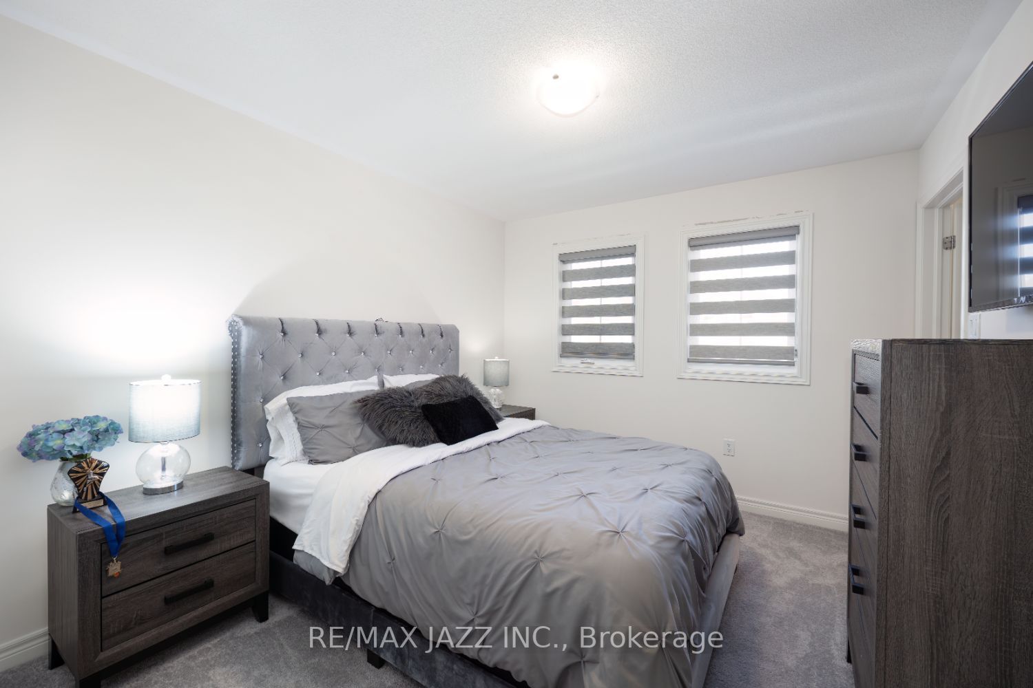 131 Courtney St