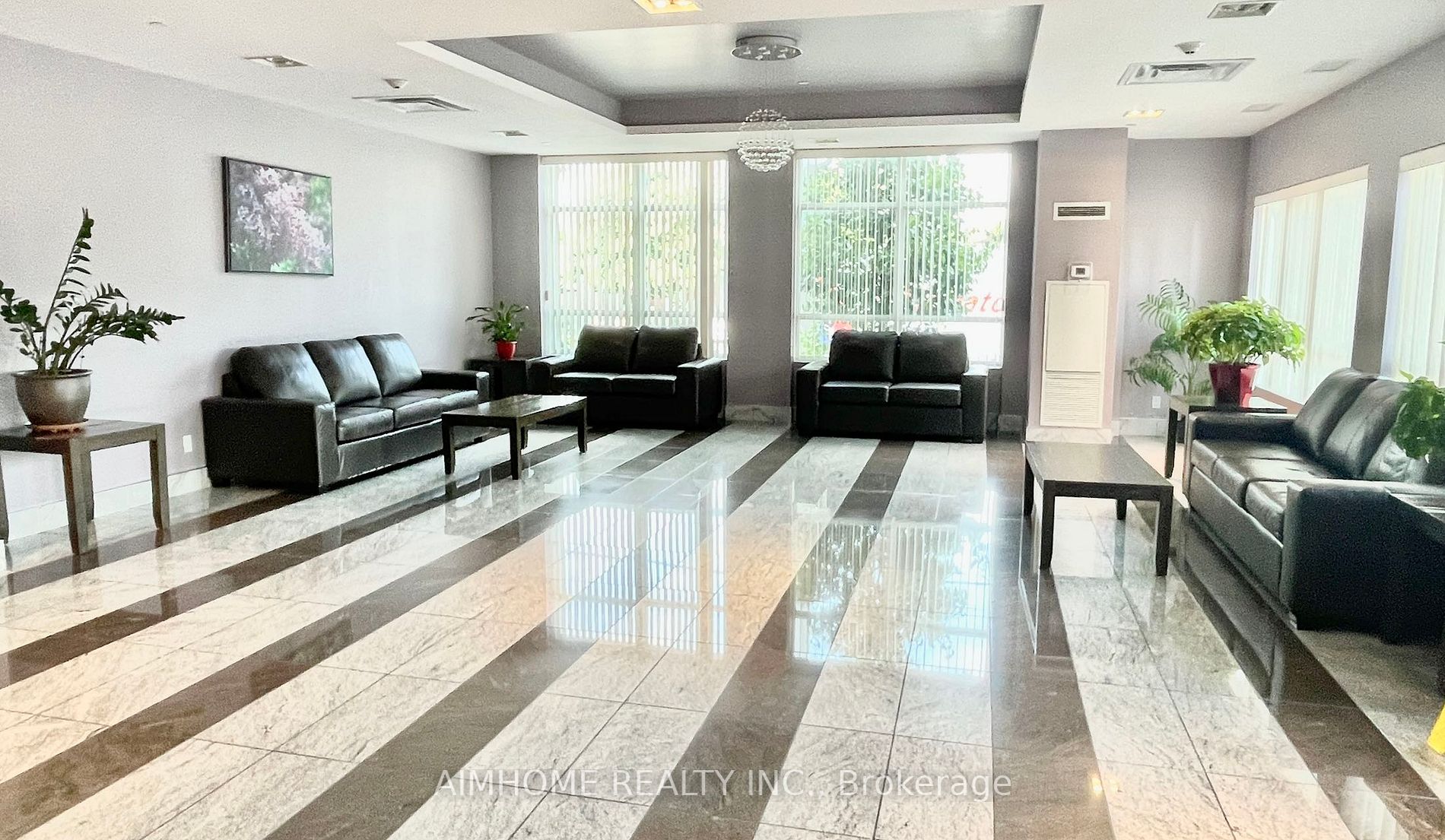 1328 Birchmount Rd, #112