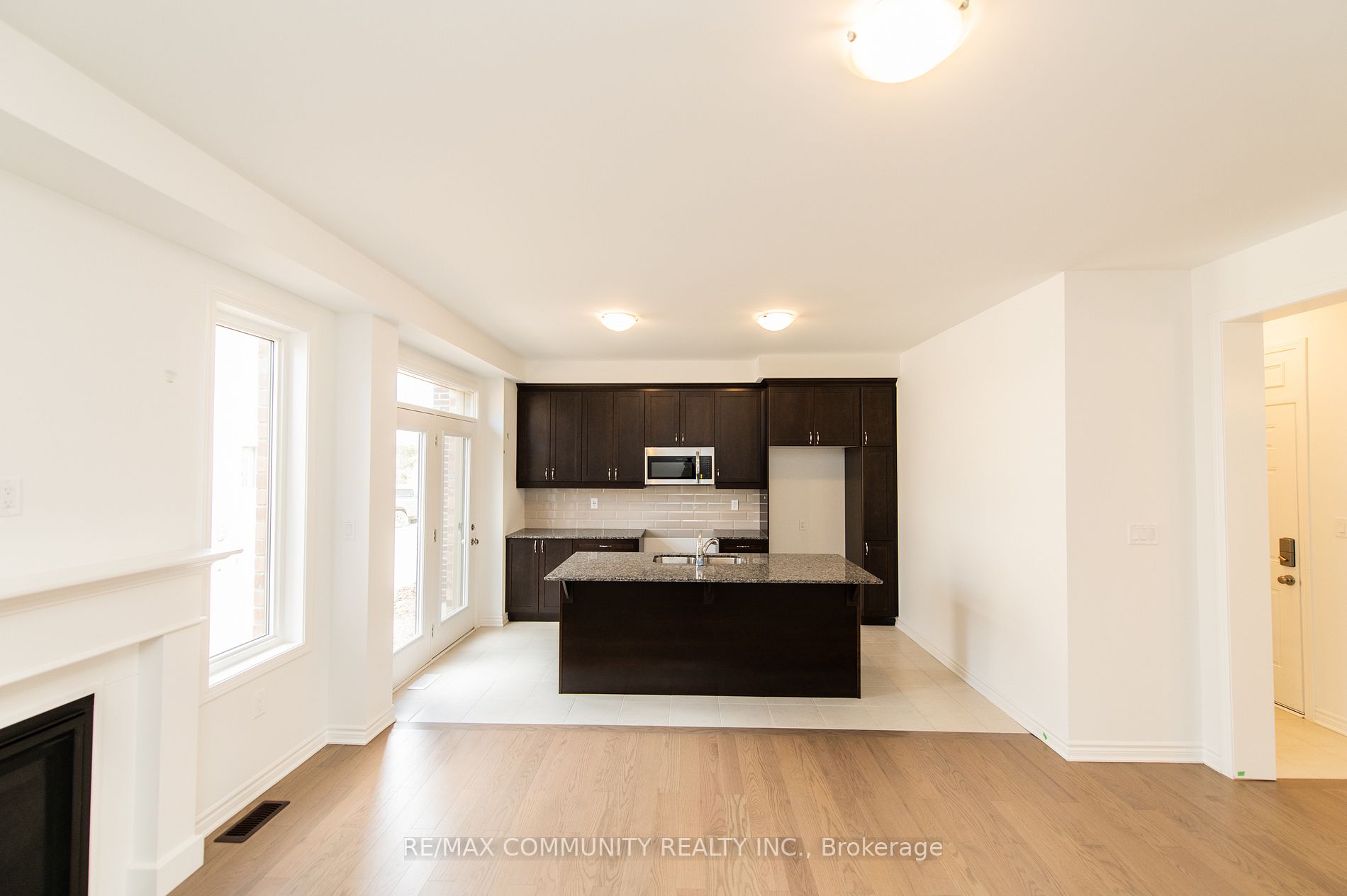 1508 Honey Locust Pl