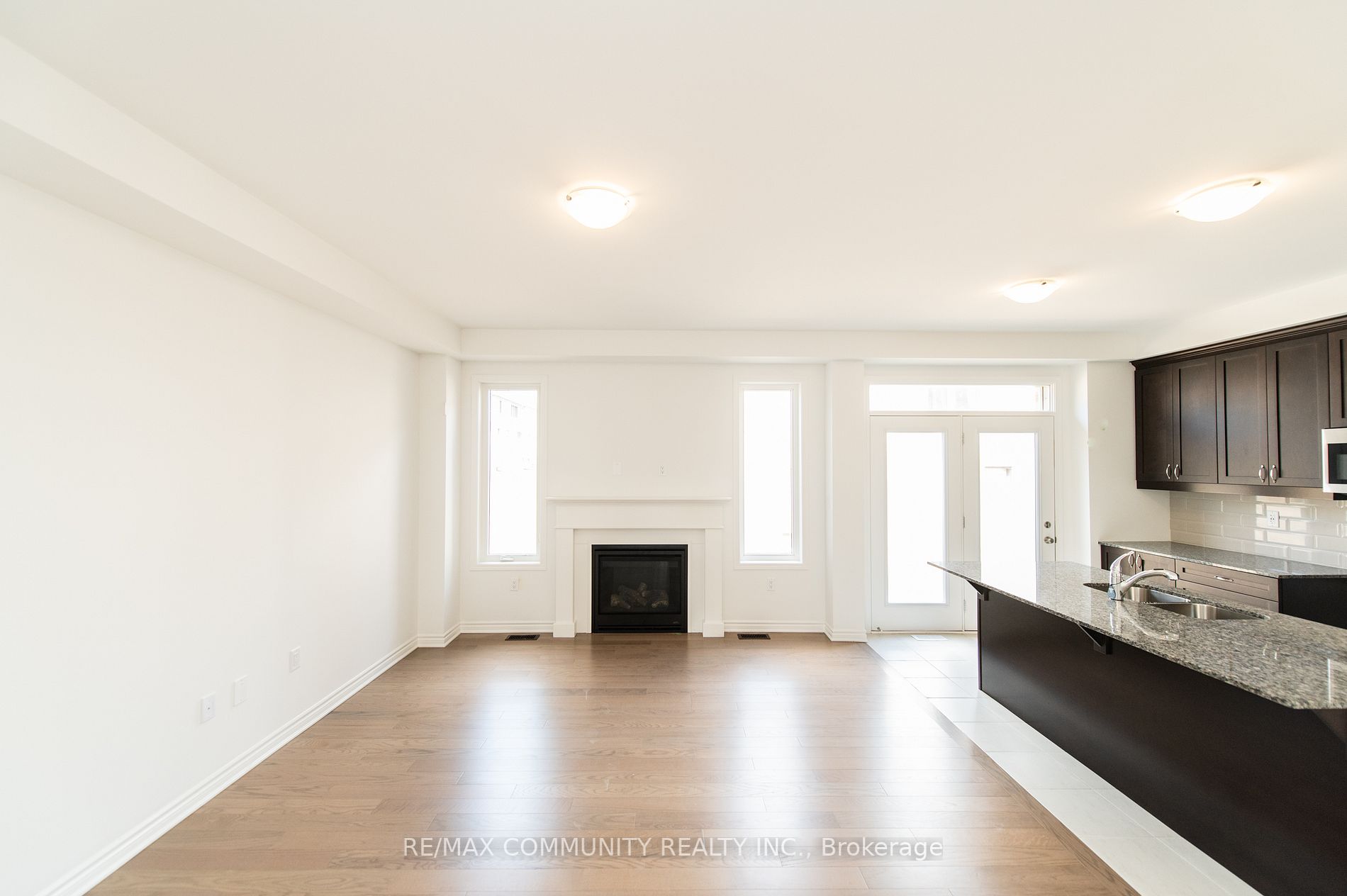 1508 Honey Locust Pl
