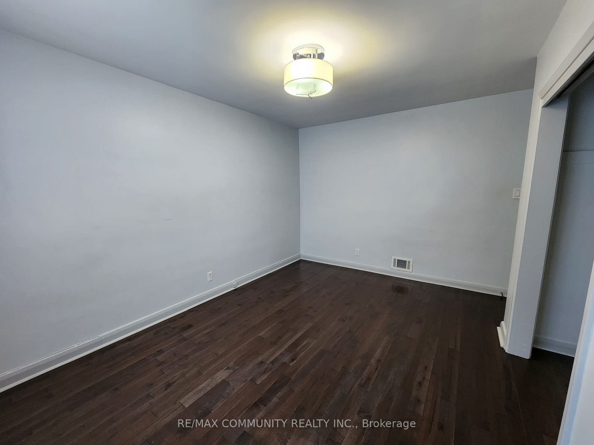 60 Gully Drive, #Main