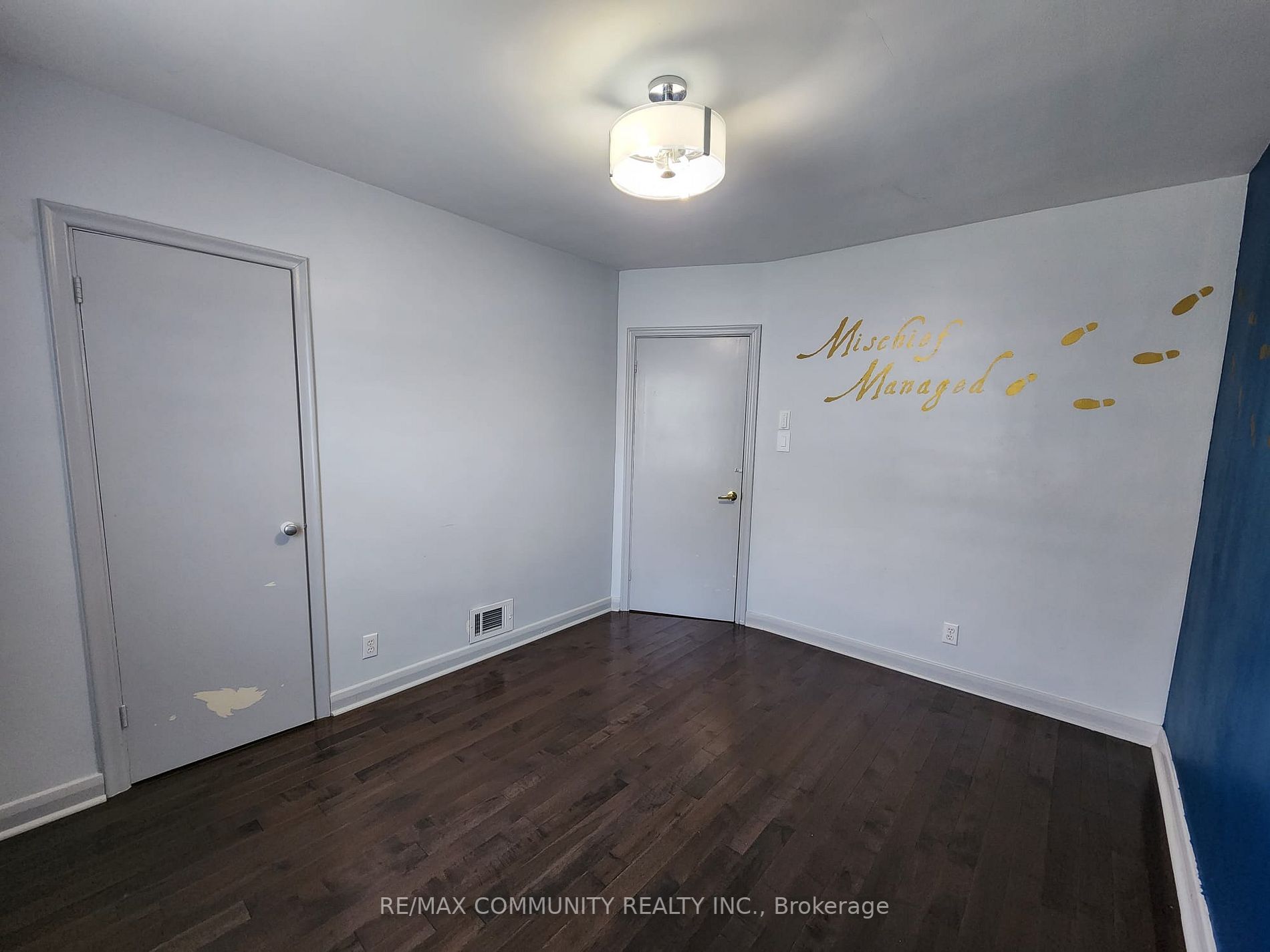 60 Gully Drive, #Main