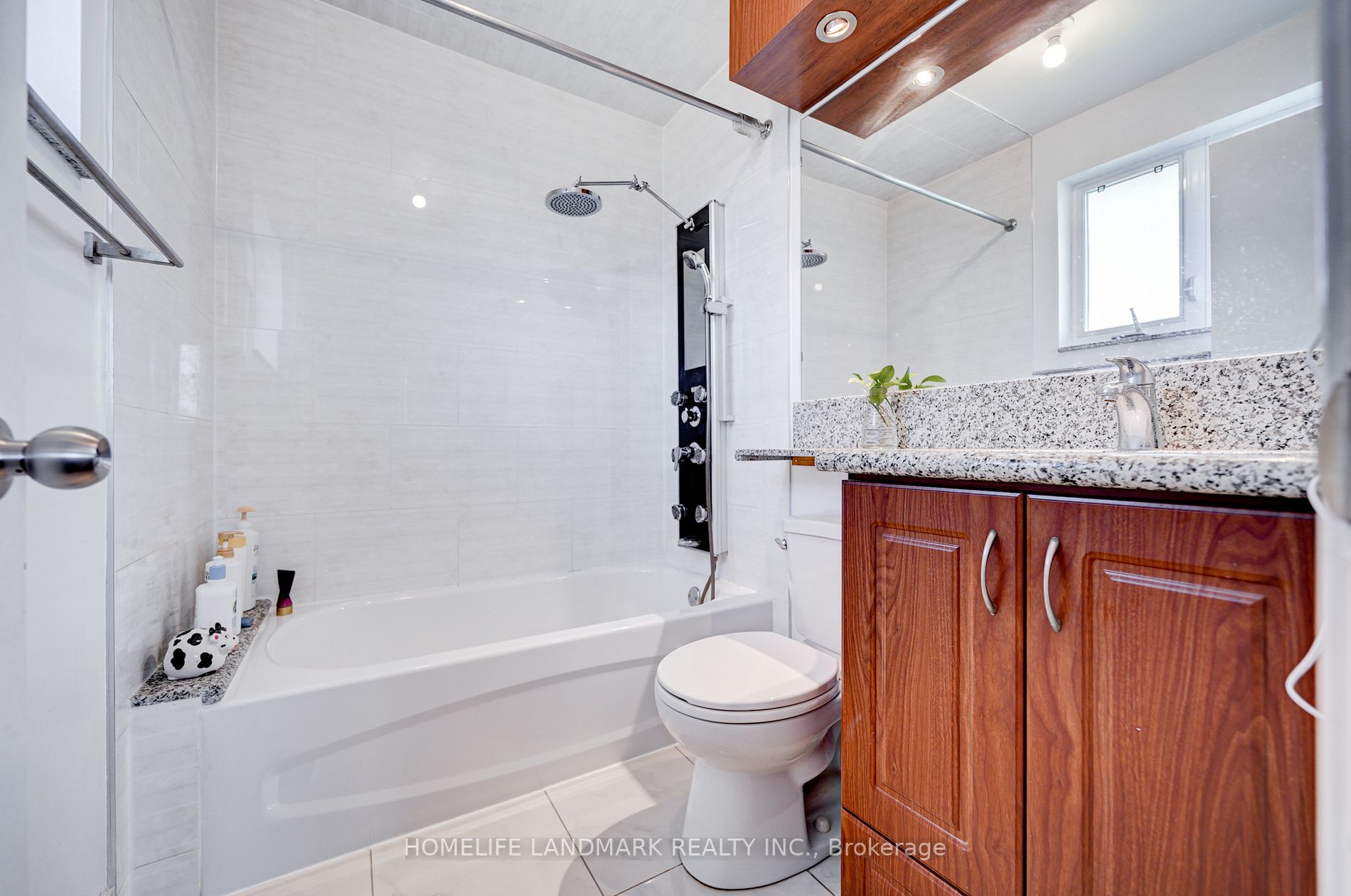 Listing E7005720 - Large Photo # 29