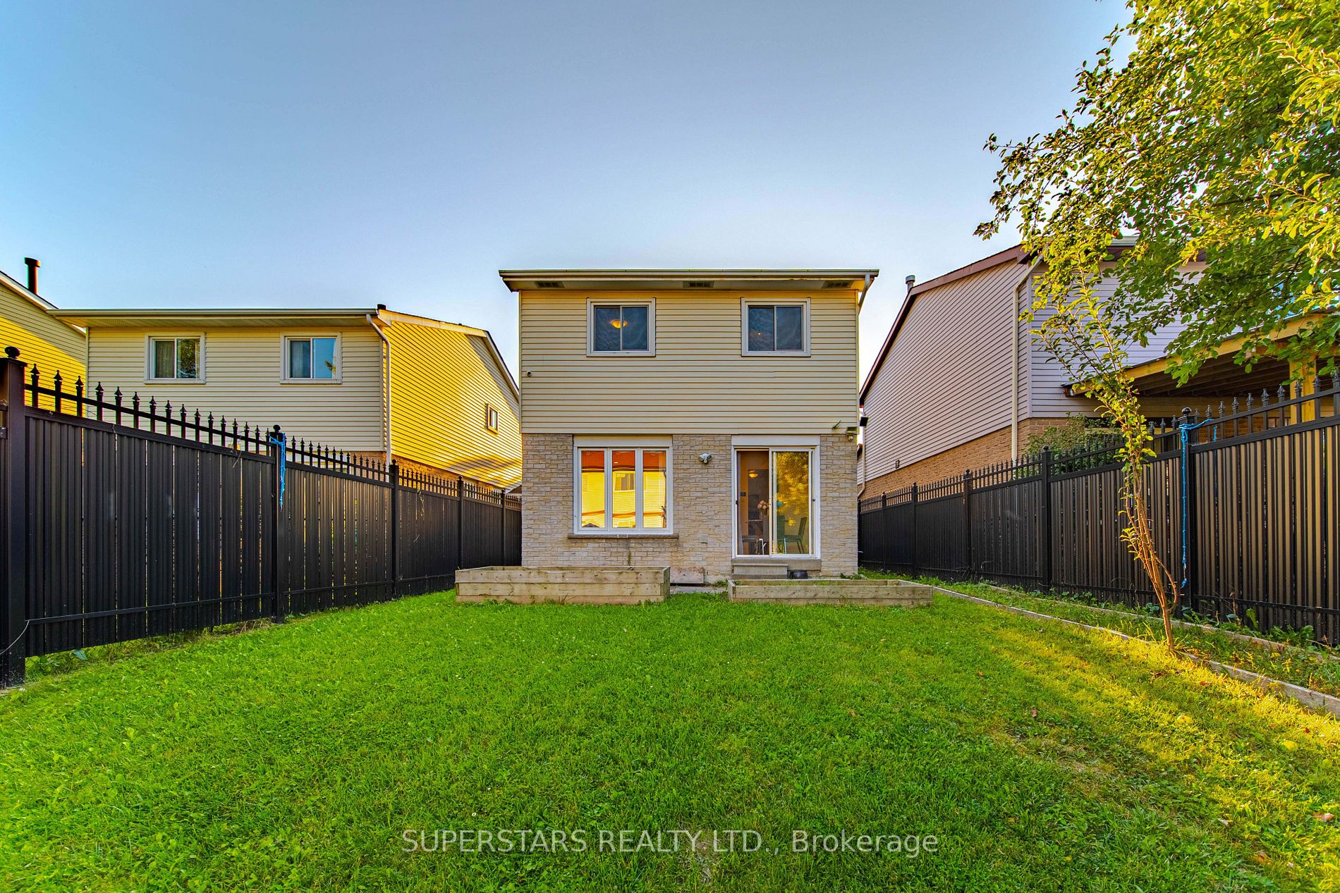 89 Barnwell Dr
