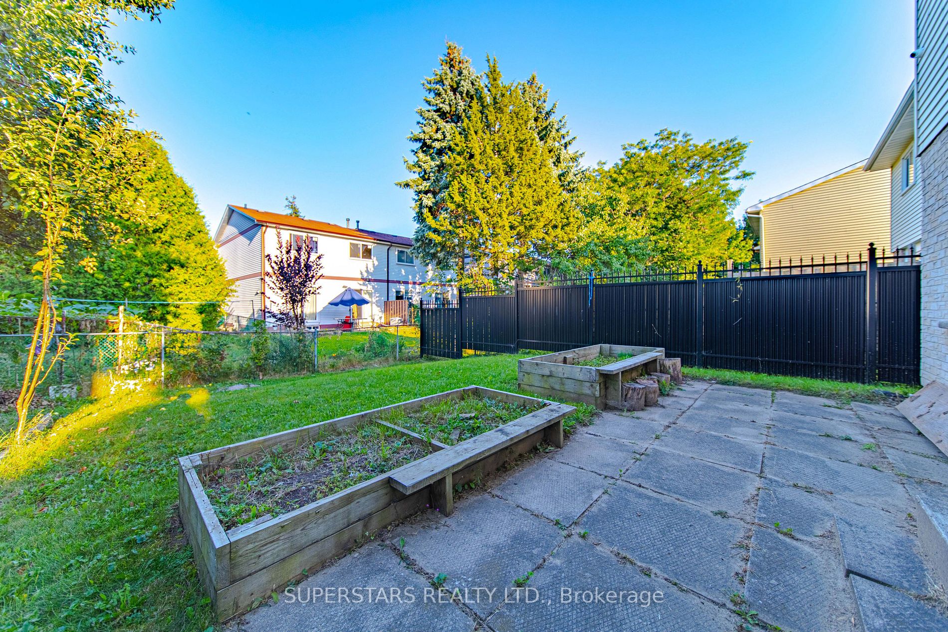 89 Barnwell Dr