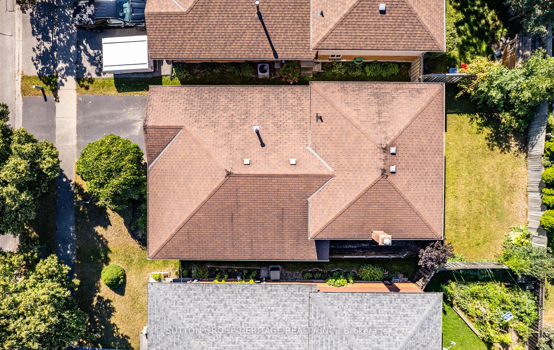 260 Glenabbey Dr