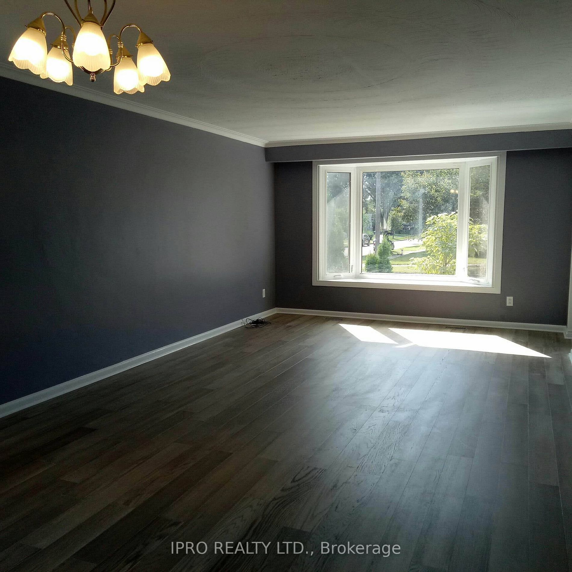 31 Alanbury Cres