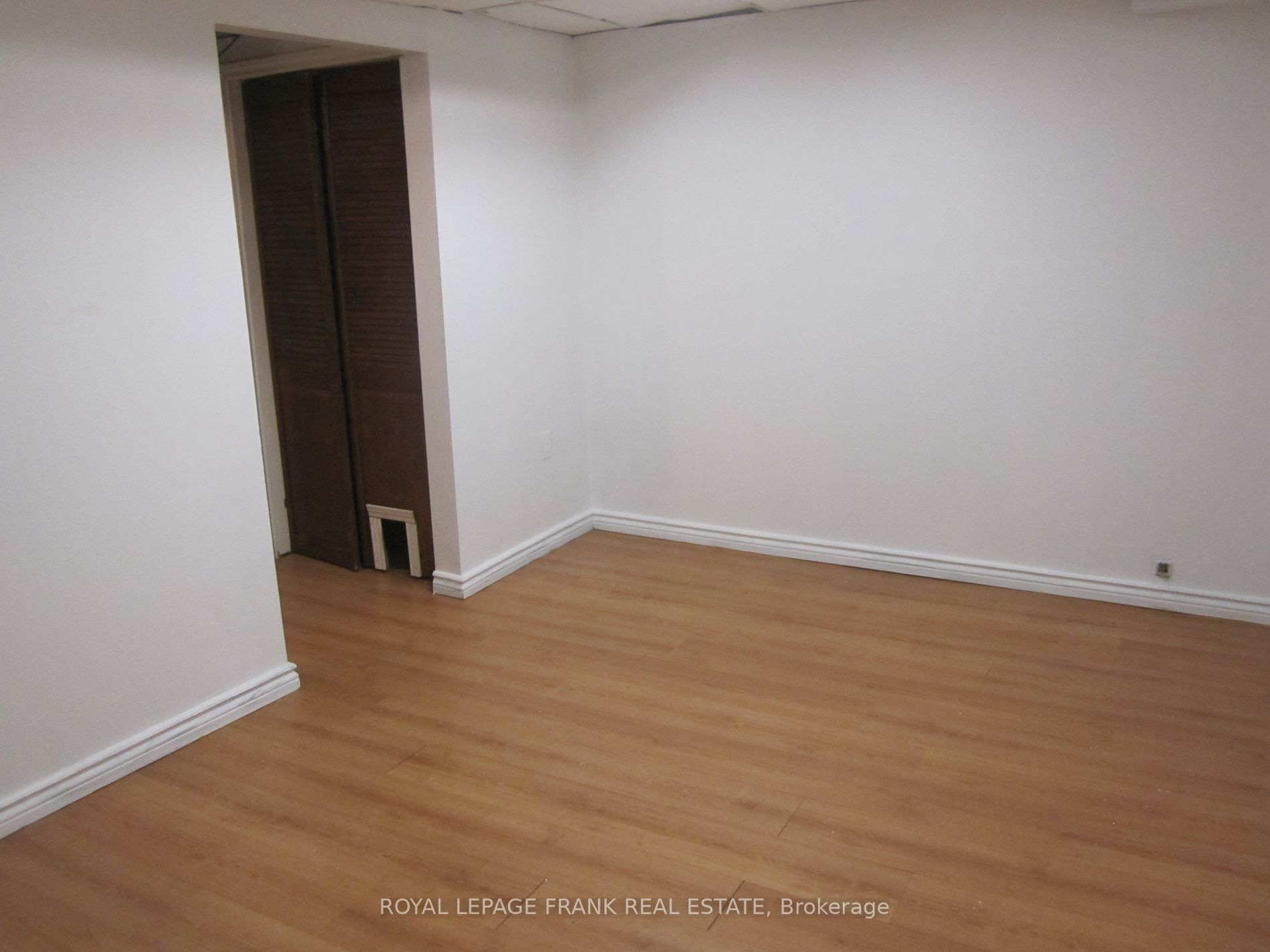 1425 Outlet Drive