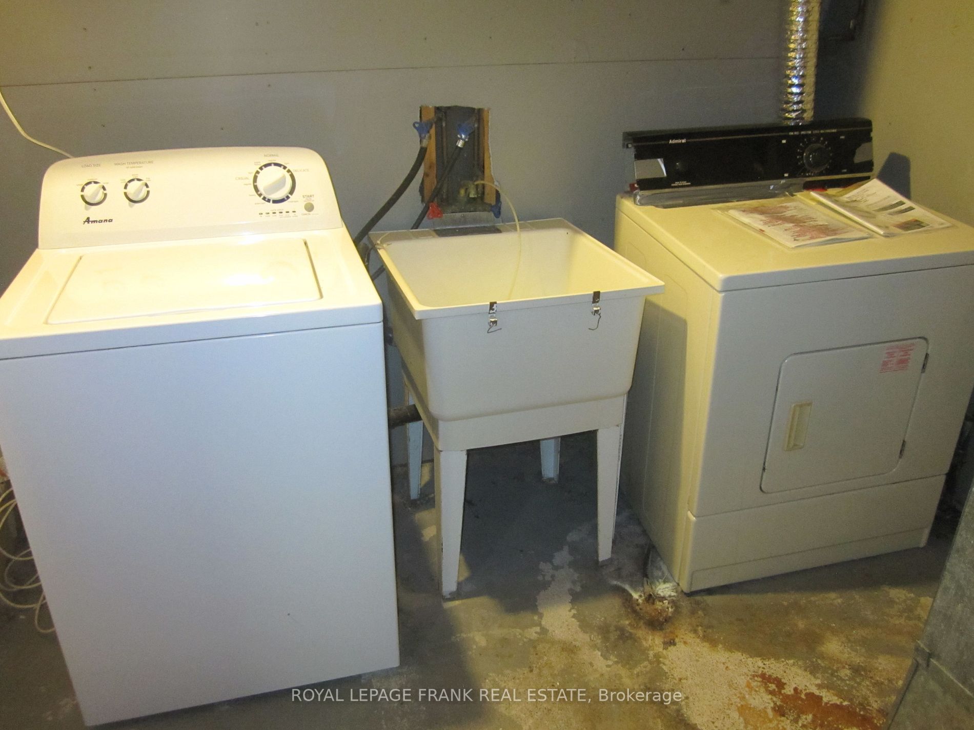 1425 Outlet Drive