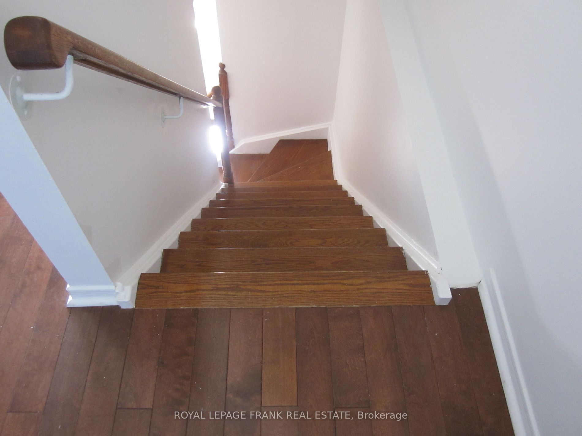 1425 Outlet Drive