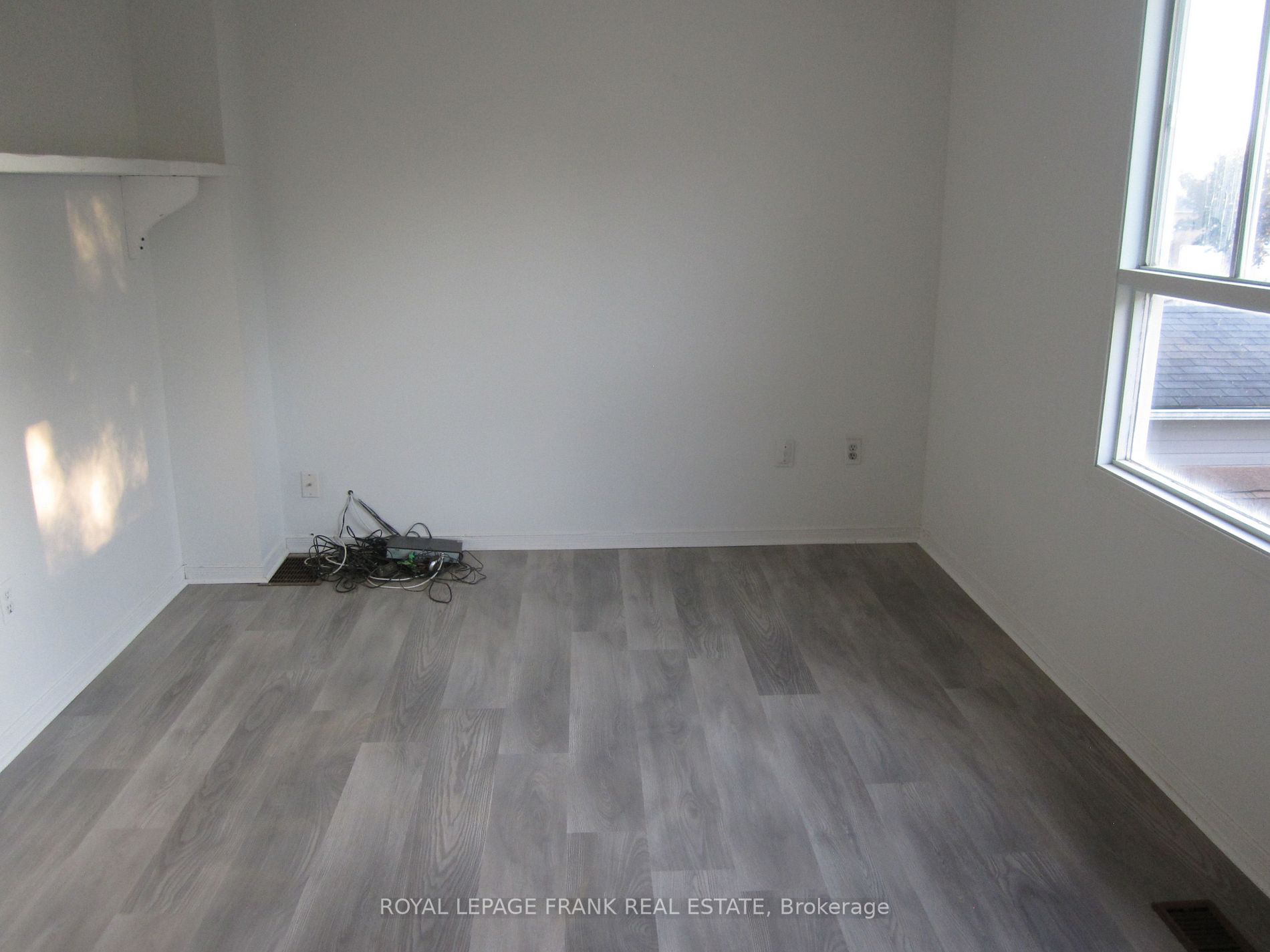 1425 Outlet Drive