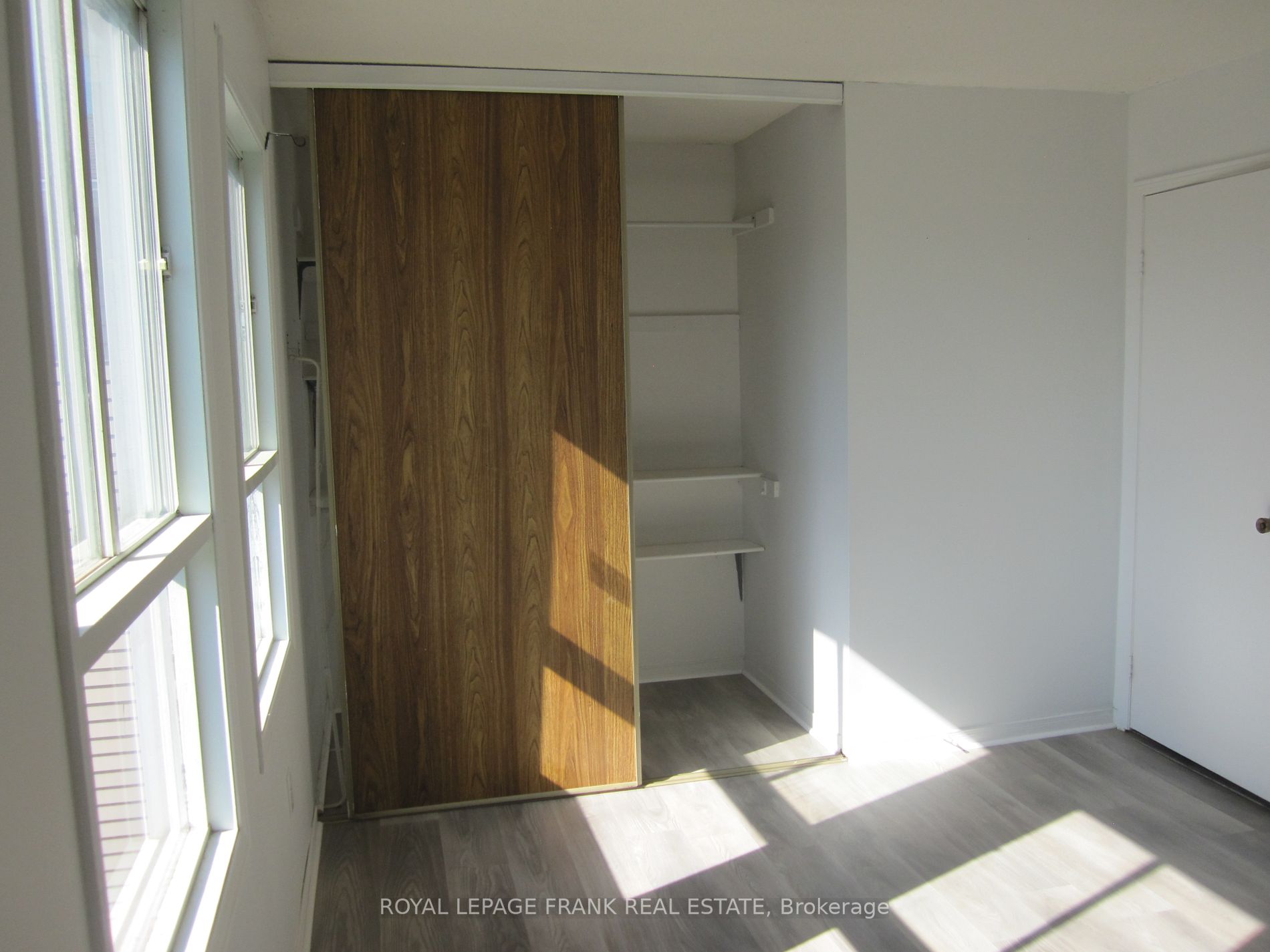 1425 Outlet Drive