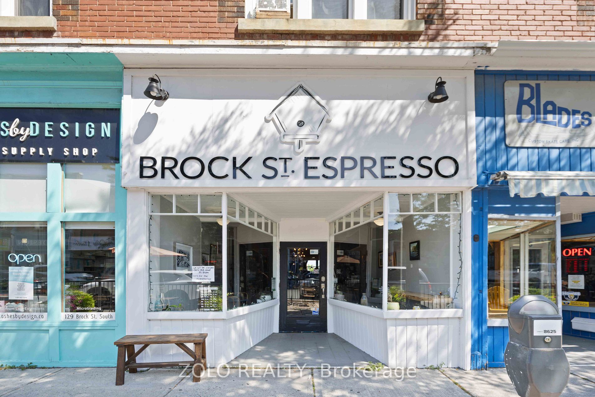 131 Brock St S