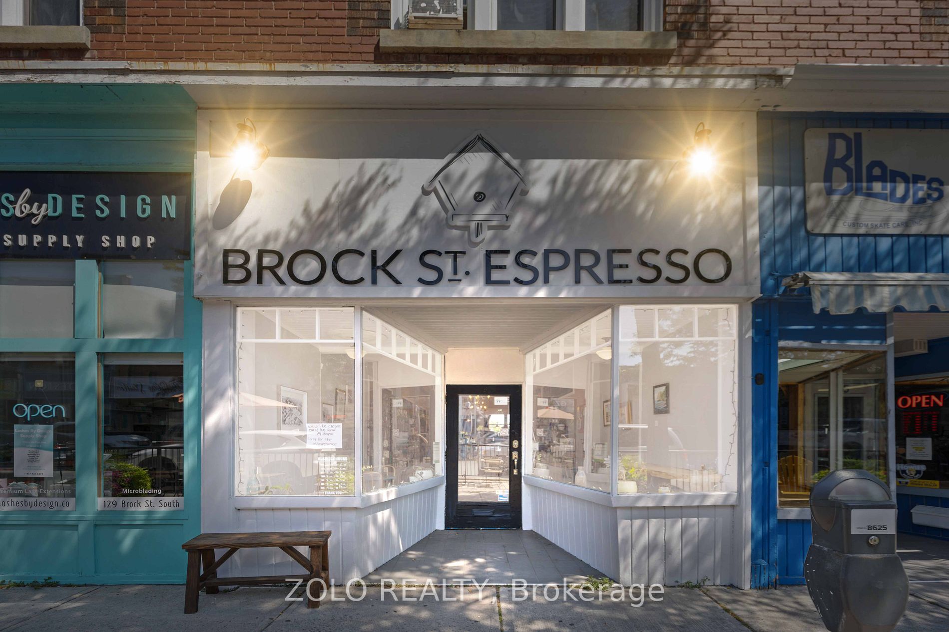 131 Brock St S