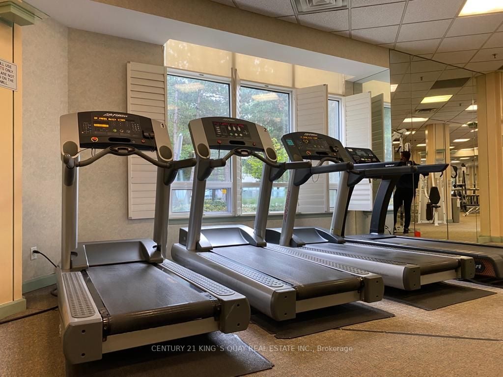 68 Corporate Dr, #832