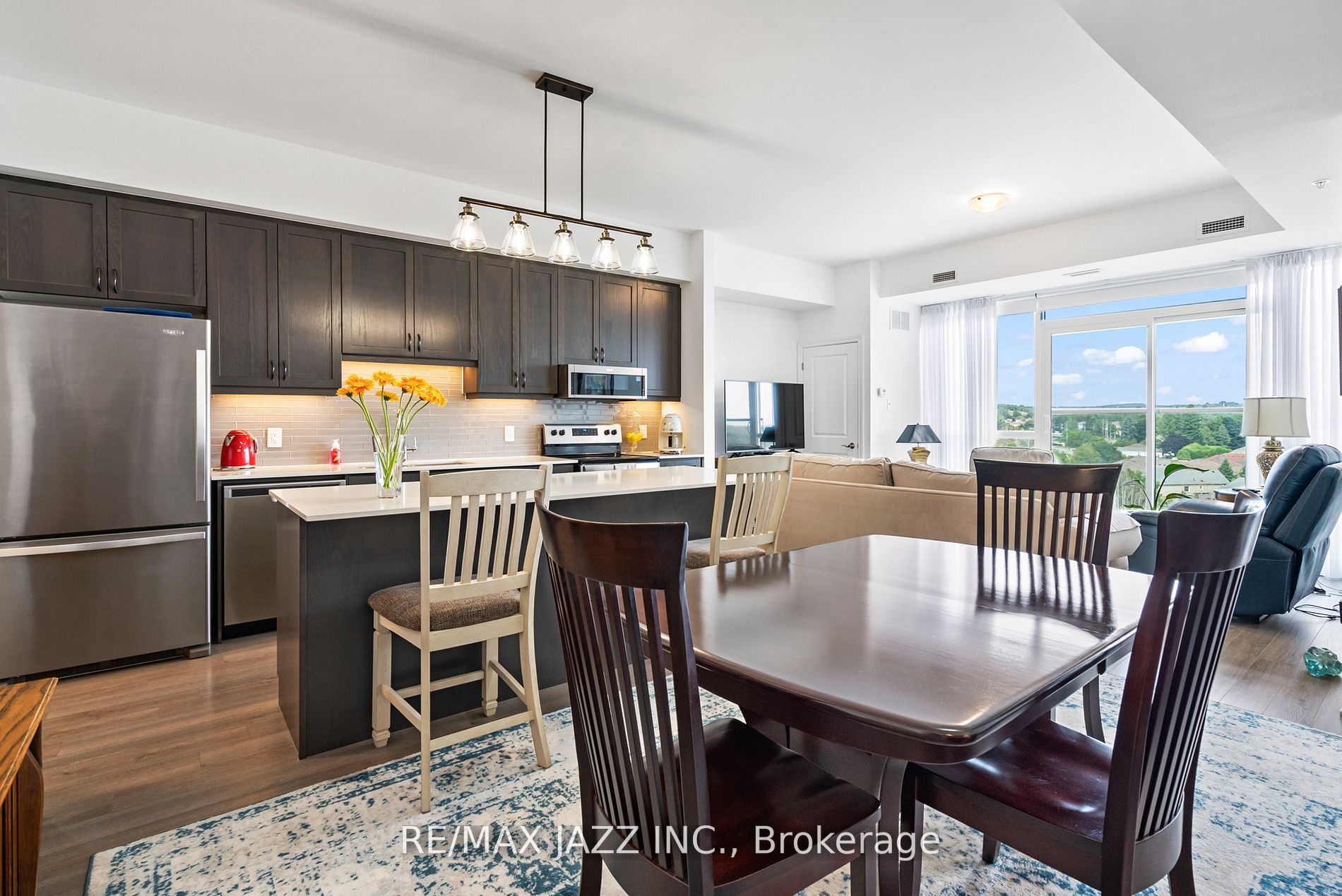 109 King Ave E, #605