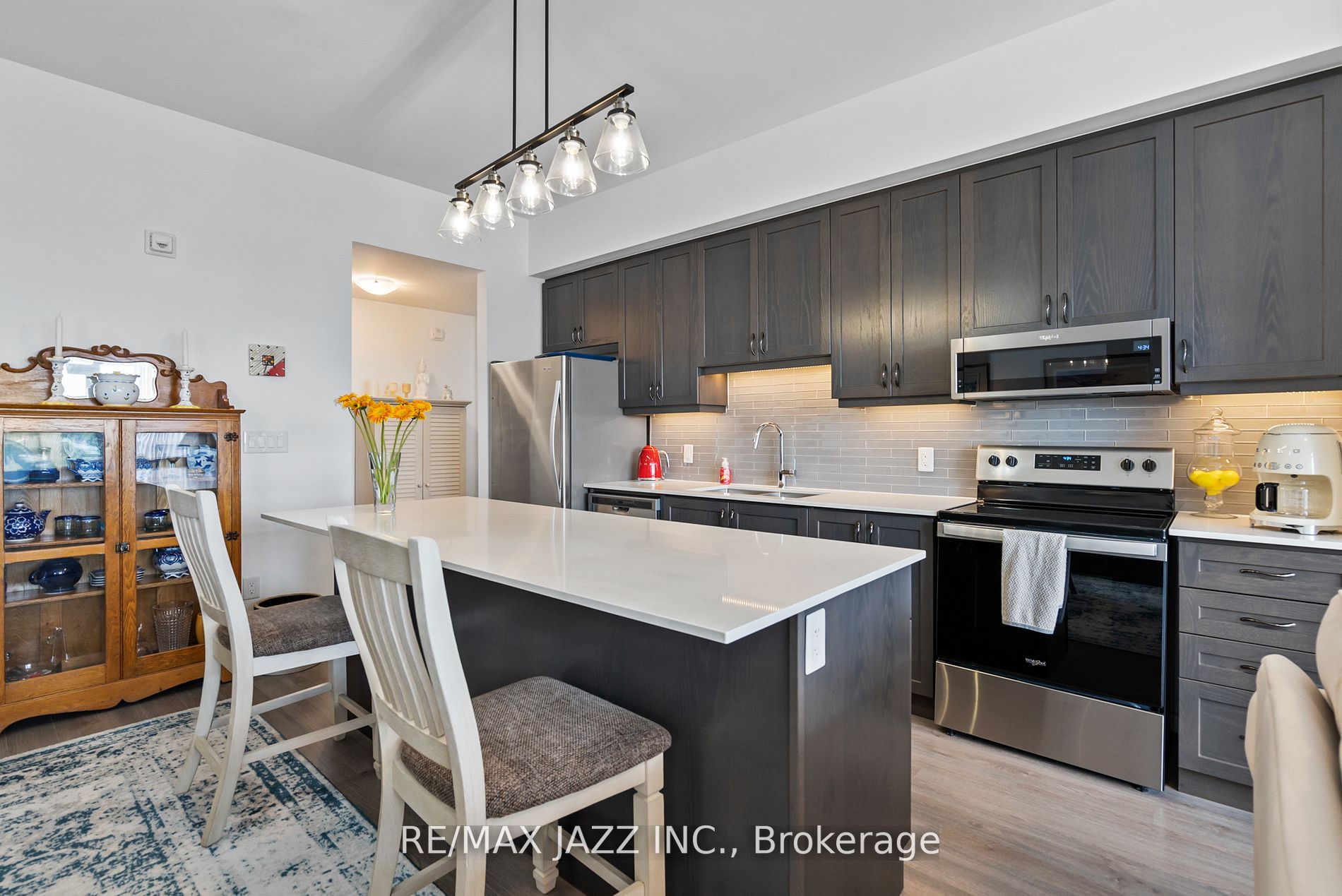 109 King Ave E, #605