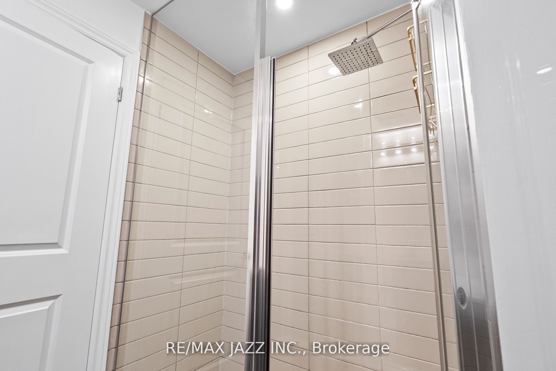 109 King Ave E, #605