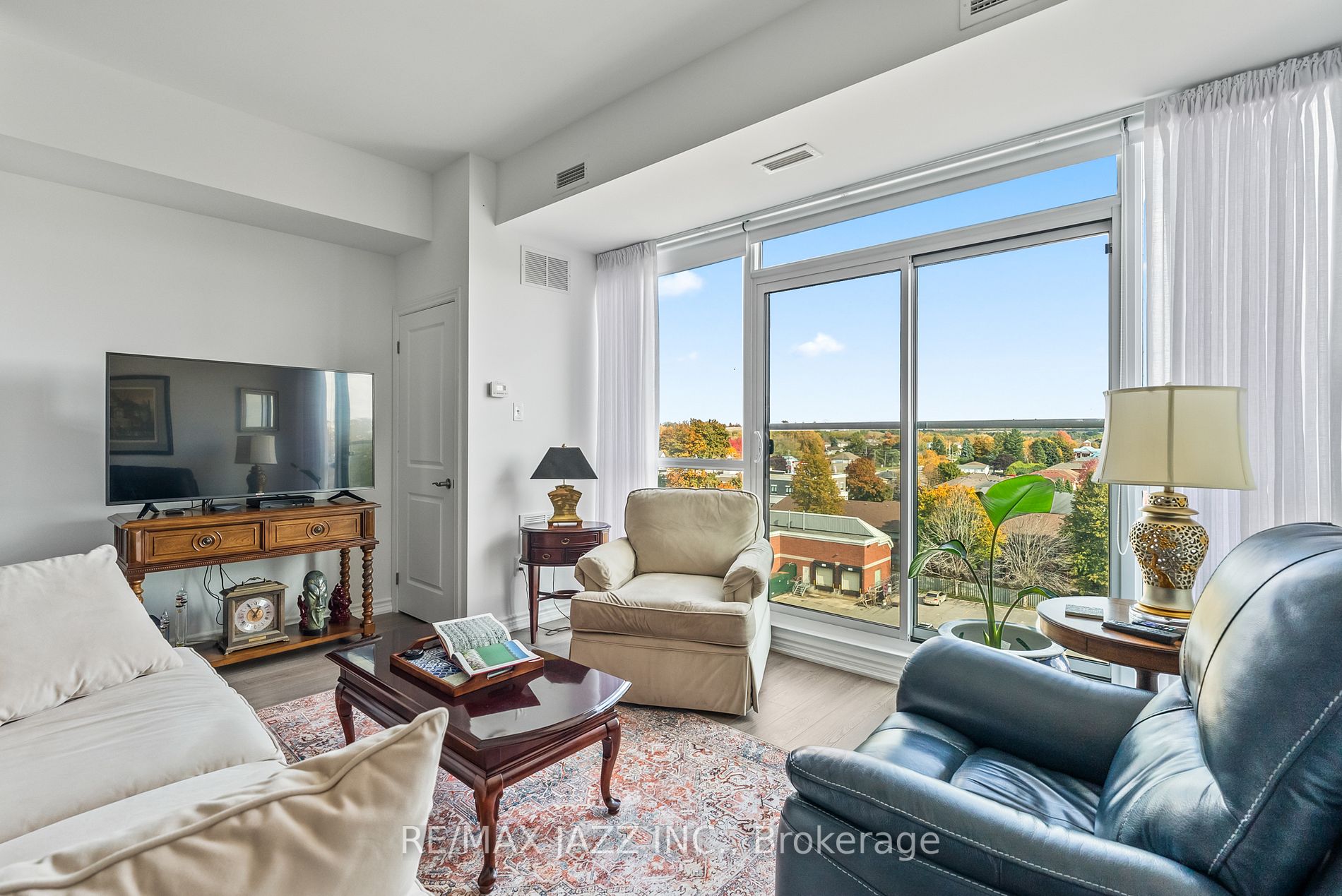 109 King Ave E, #605