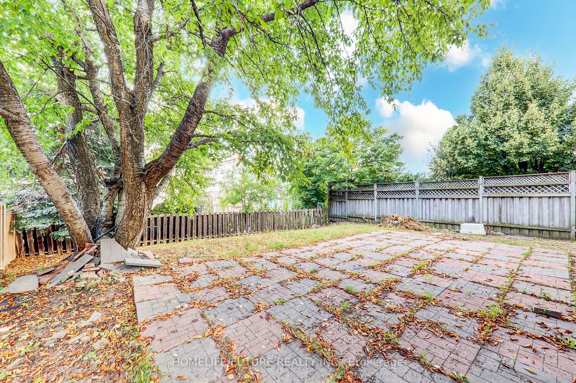 27 Wellpark Boulevard